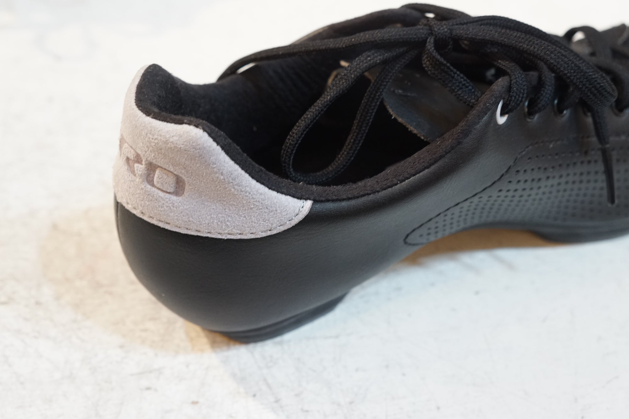 GIRO 「ジロ」 REPUBLIC 24.5cm シューズ / バイチャリ浦和ベース