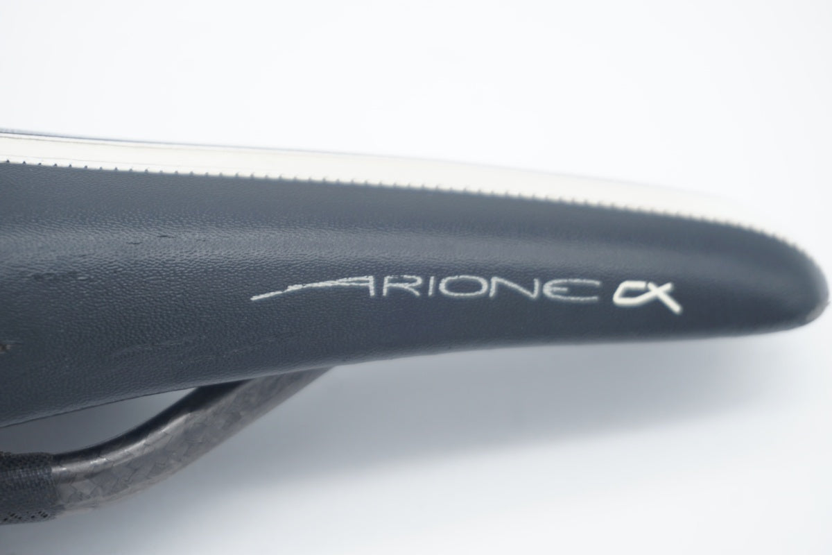 FIZIK 「フィジーク」 ARIONE CX カーボンレール サドル / 滋賀大津店