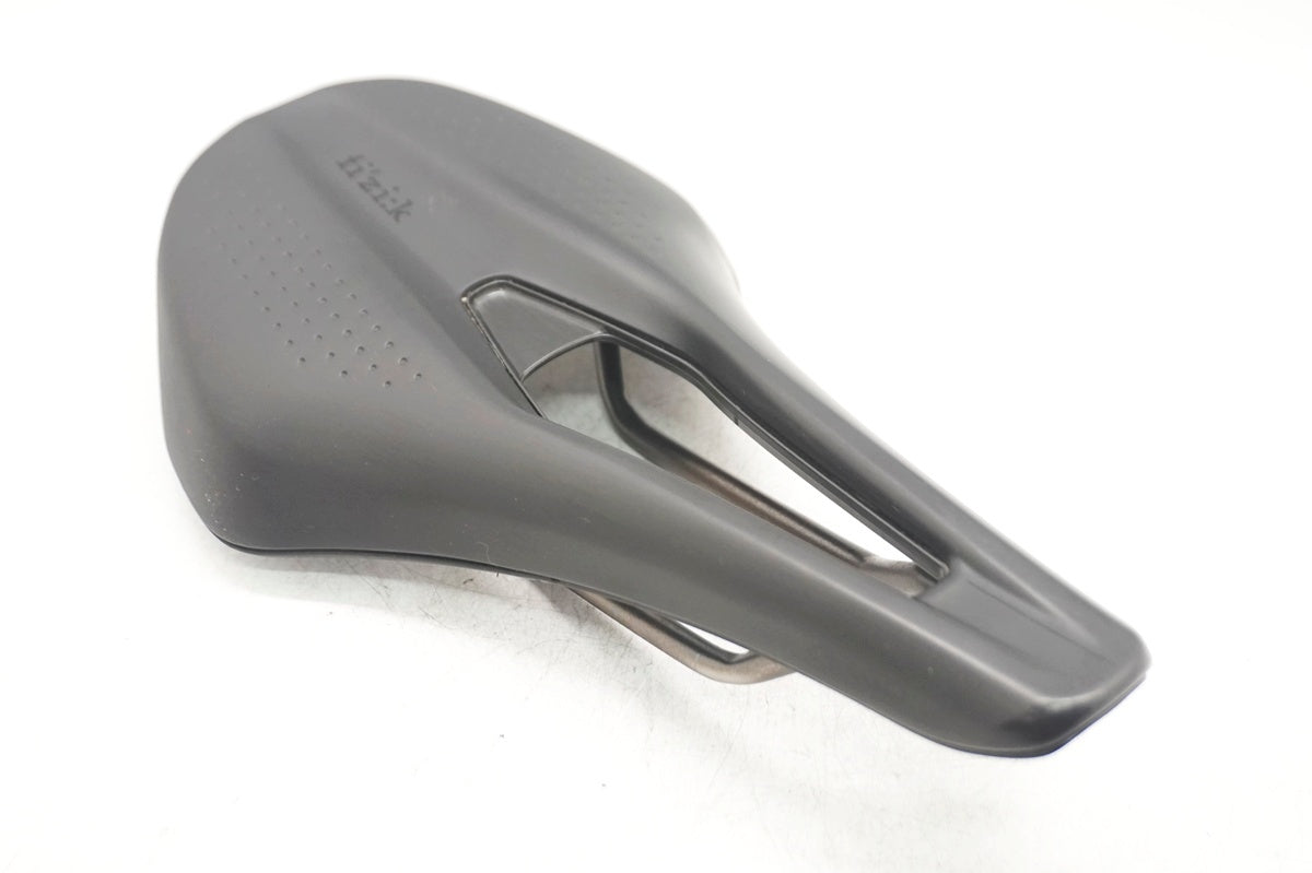 FIZIK 「フィジーク」 ARGO TEMPO R3 KIUM 150mm サドル / 大阪門真店
