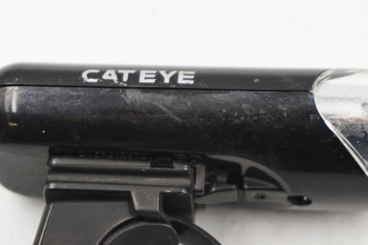 CATEYE 「キャットアイ」 HL-EL130 フロントライト / 奈良店