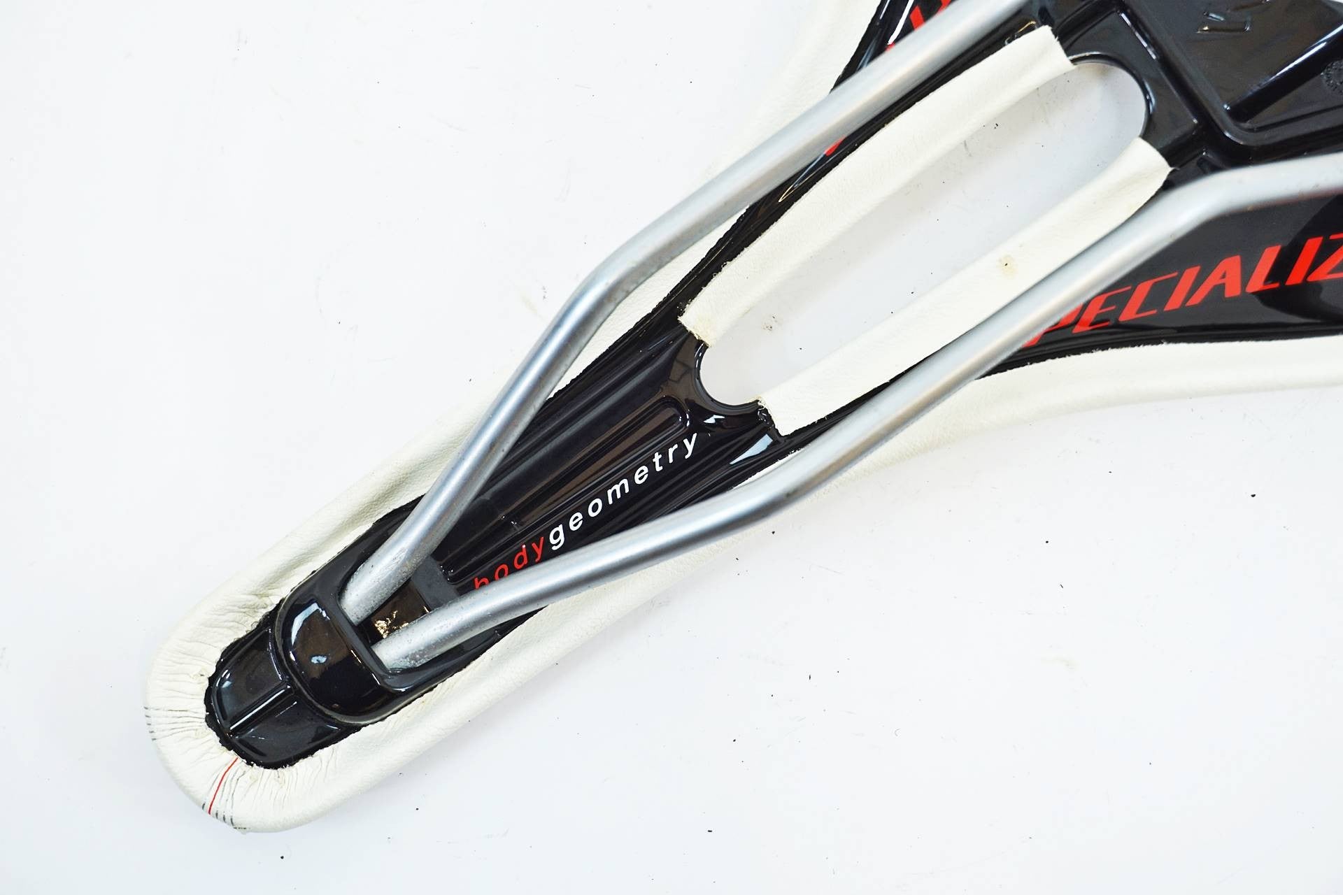 SPECIALIZED 「スペシャライズド」 ROMIN サドル  / 有明ガーデン店