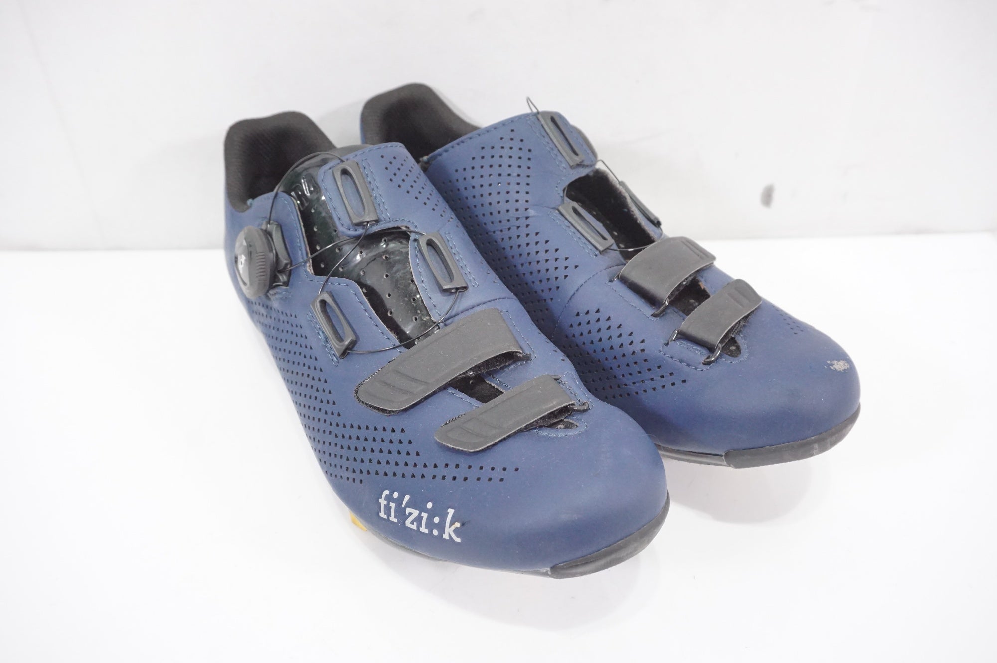 FIZIK 「フィジーク」 R4 ROAD SHOES 42サイズ シューズ / AKIBA店