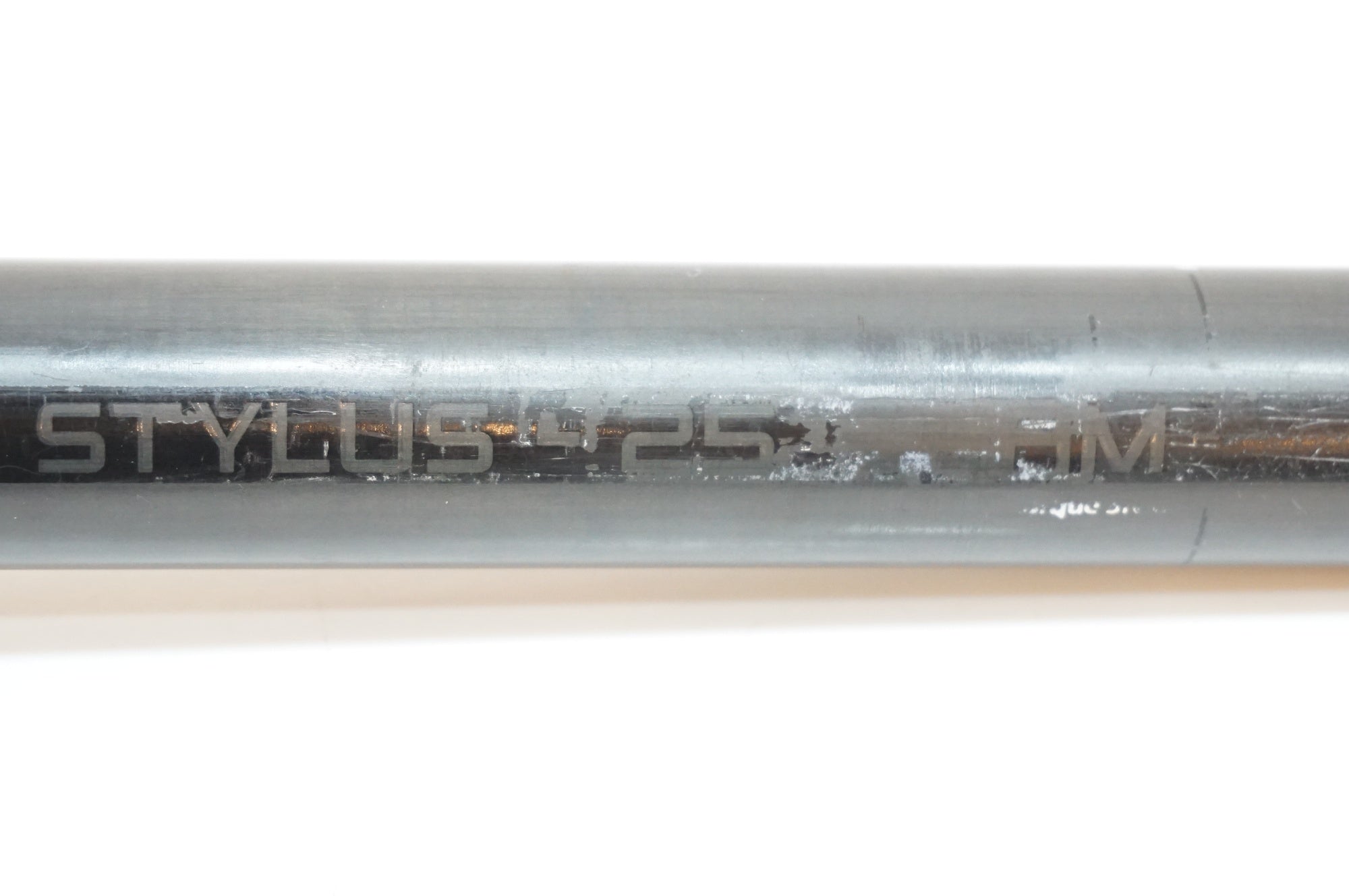 3T 「スリーティー」 STYLUS 25 TEAM φ27.2 270mm シートポスト / 浦和ベース