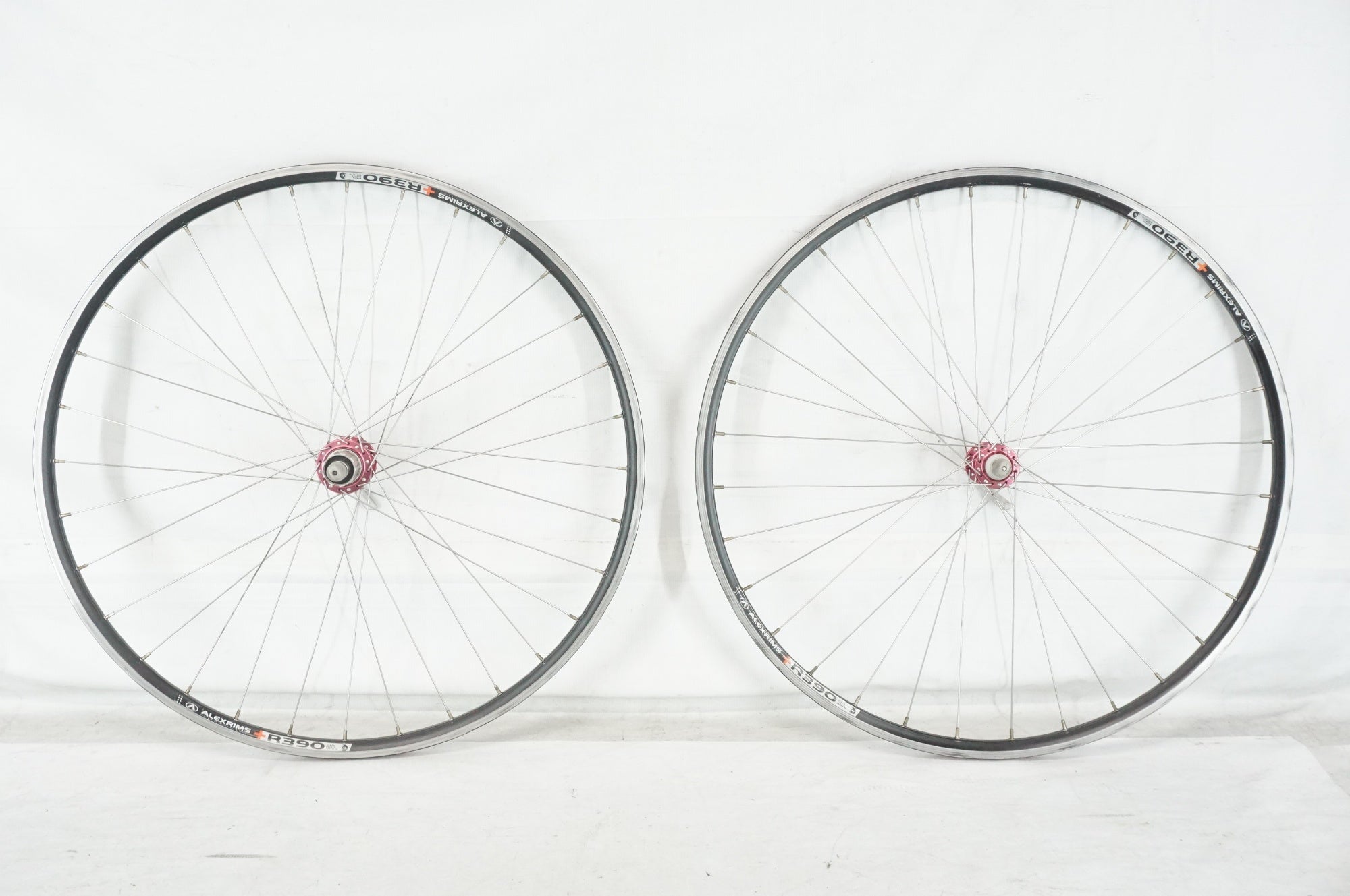 ALEXRIMS 「アレックスリム」 R390 NOVATEC シマノ10速 ホイールセット / 阪急塚口店