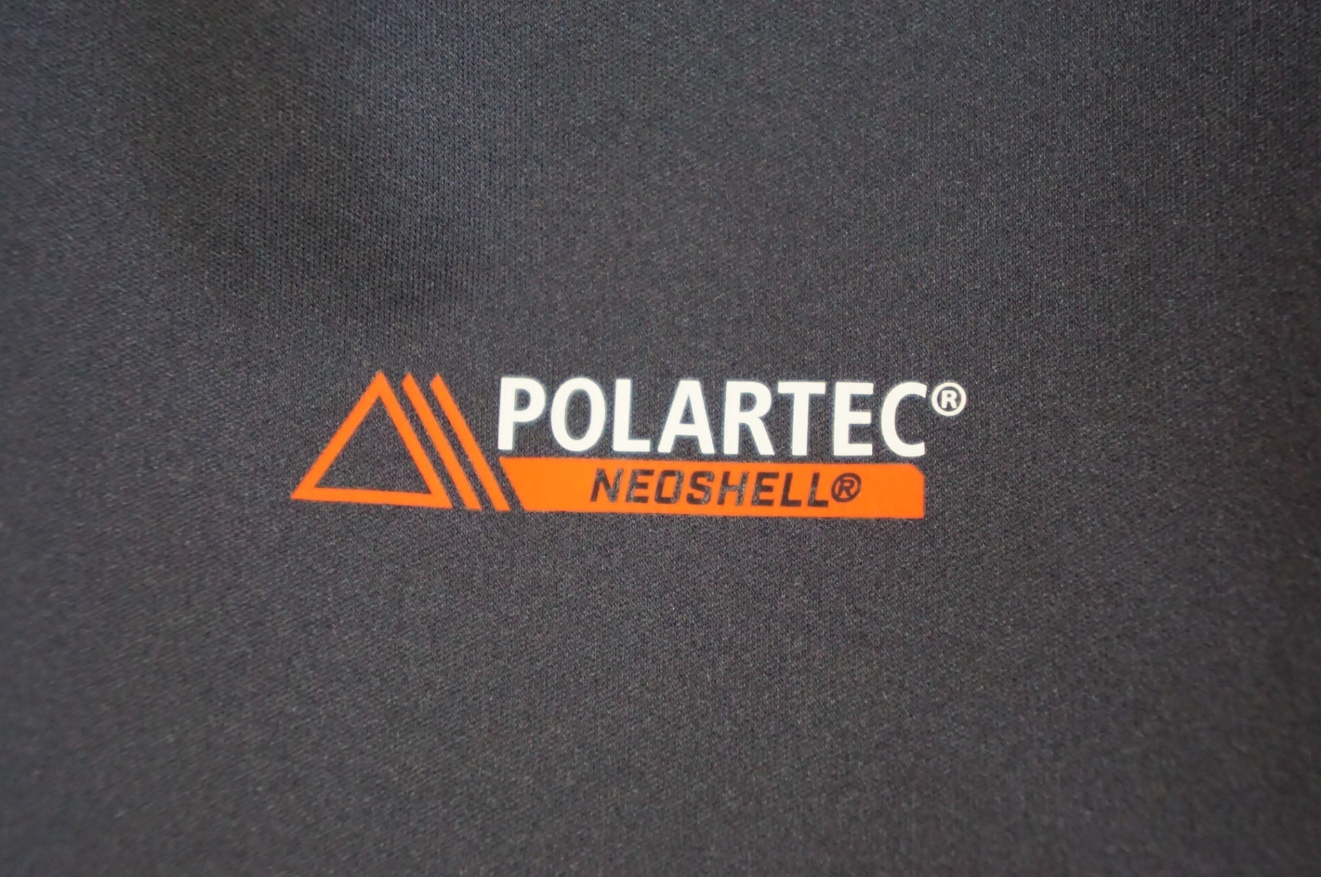 SPORTFUL 「スポーツフル」 REDBULL BORA HANSGROHE FIANDRE PRO LONG SLEEVES (5224421-4022) XLサイズ ジャケット / 熊谷本店