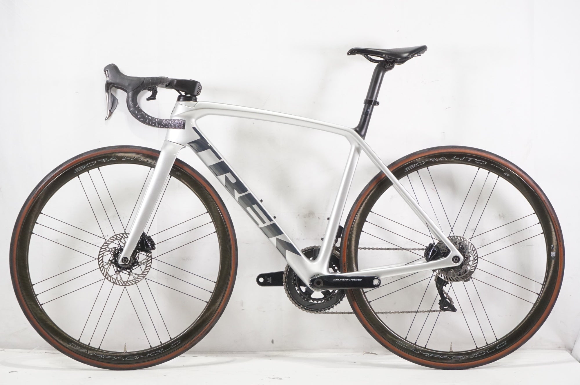 TREK 「トレック」 EMONDA SLR PROJECT ONE 2021年モデル ロードバイク / AKIBA店