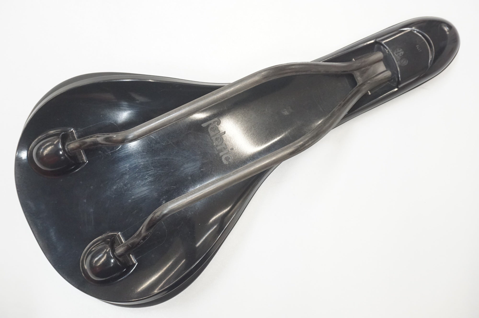 fabric Scoop Pro Team Flat カーボンレールサドル Fabric Scoop Flat Pro Team - Carbon Rail