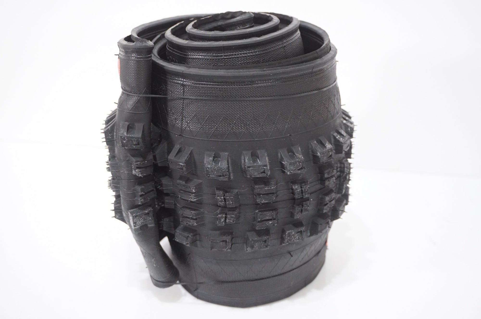 IRCTIRE 「アイ・アール・シー」 TANKEN 29×2.6 タイヤ / AKIBA店