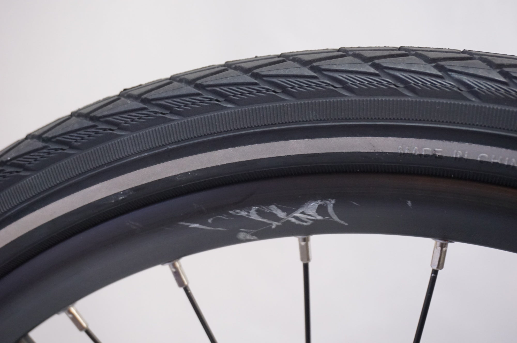BESV 「べスビー」 PSF2 YTRT 24 2025年モデル 電動アシスト自転車 / 世田谷店