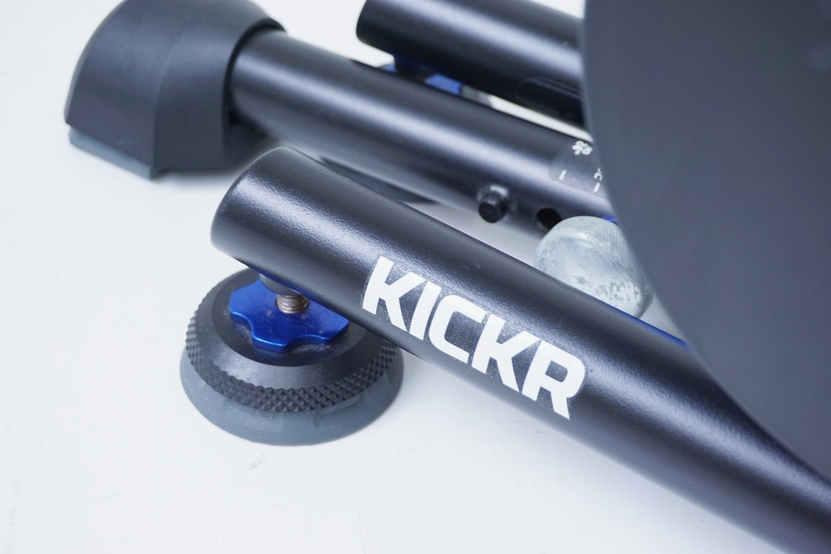 WAHOO 「ワフー」 KICKR WF113 サイクルトレーナー / 京都八幡店