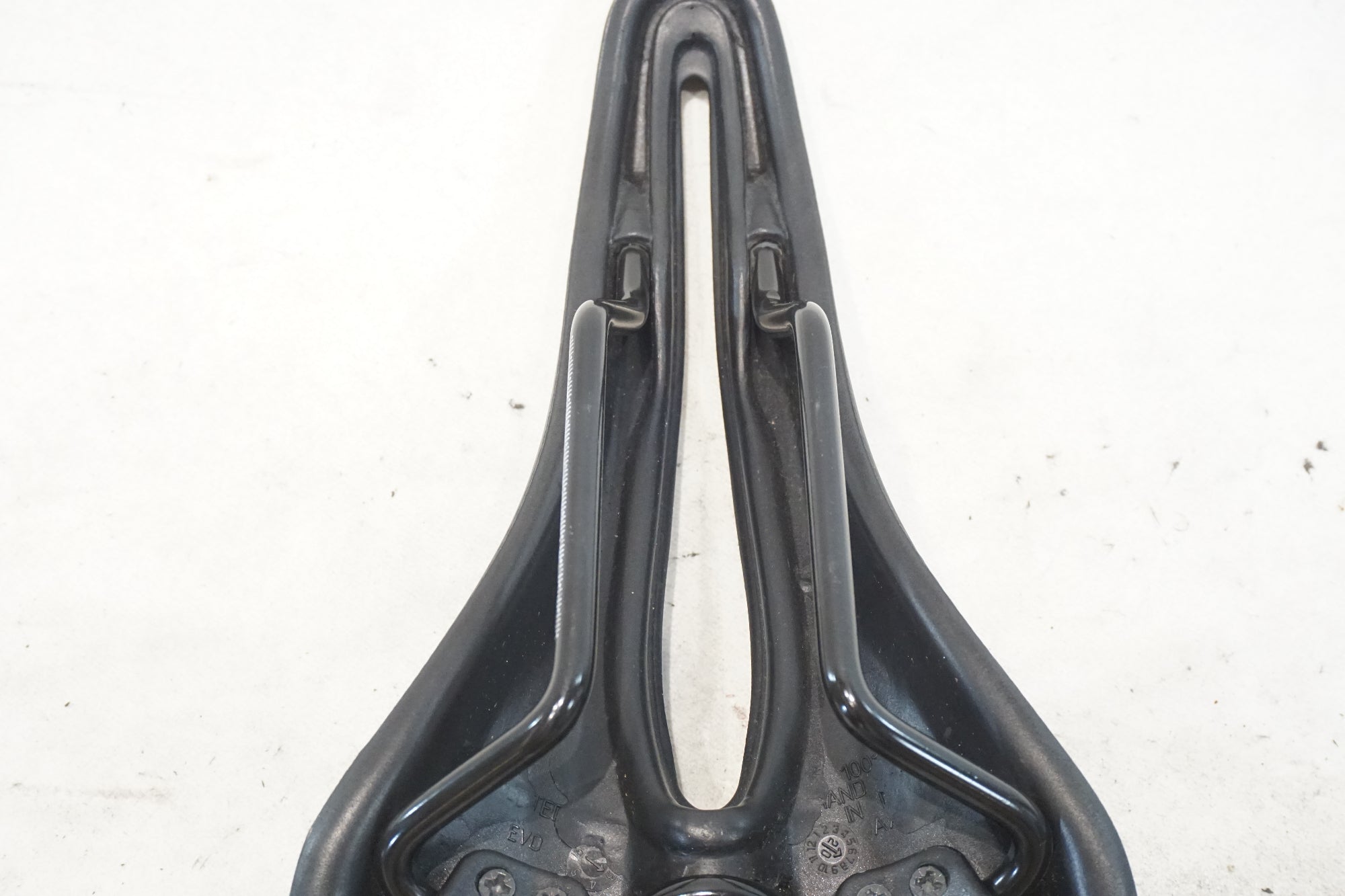 SELLE SMP 「セラエスエムピー」 EXTRA スチールレール サドル / 横浜戸塚店