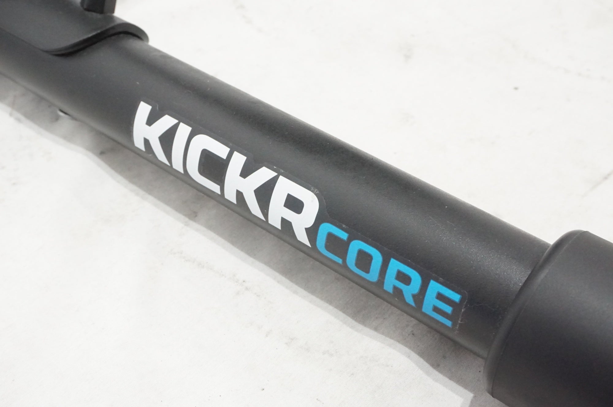 WAHOO 「ワフー」 KICKR CORE WF123 サイクルトレーナー / AKIBA店
