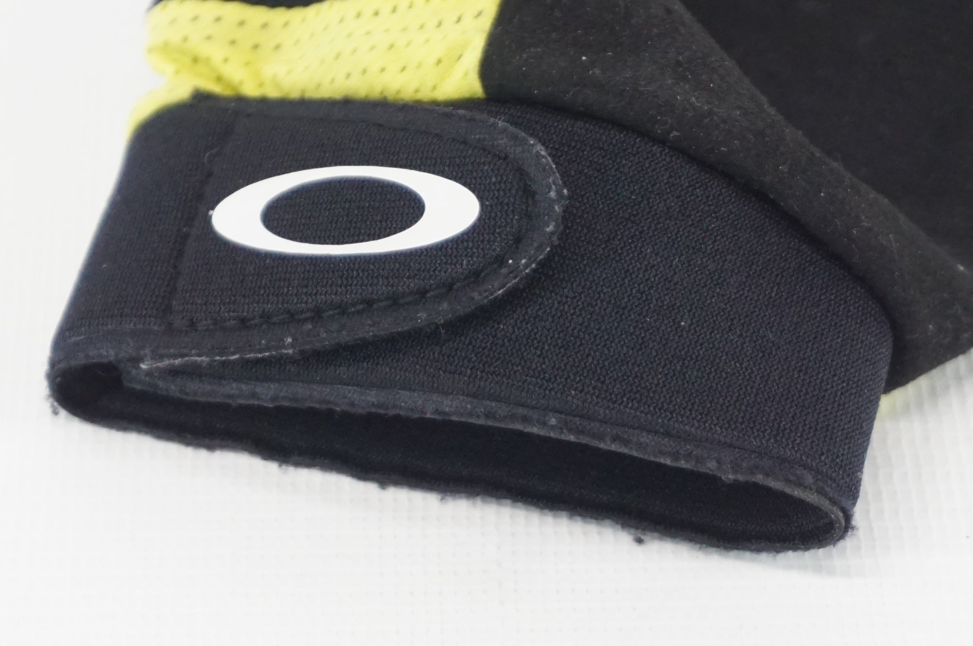 OAKLEY 「オークリー」 Mサイズ サイクルグローブ / 阪急塚口店