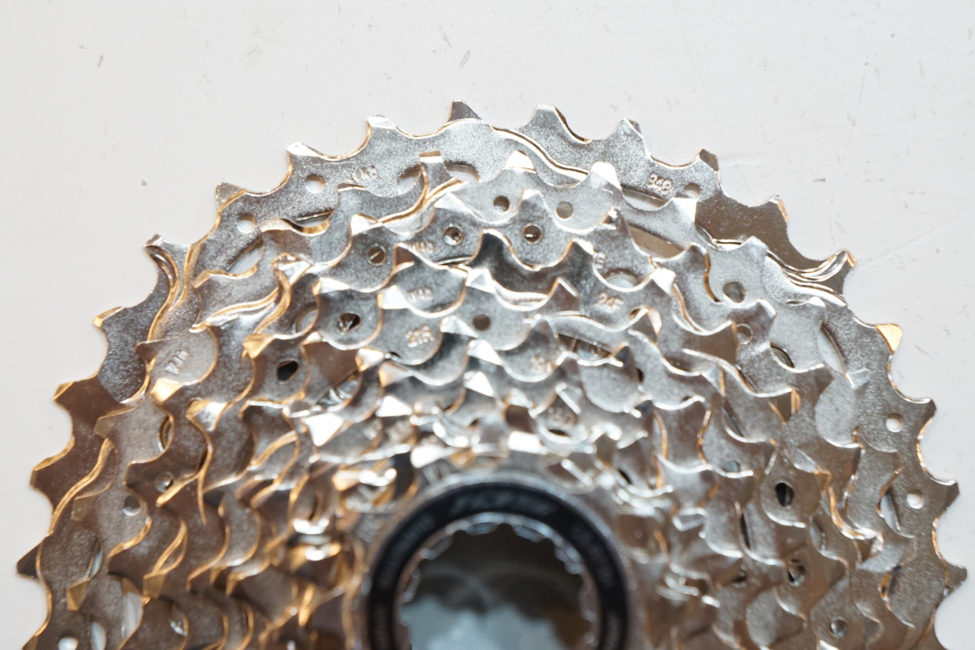 SHIMANO 「シマノ」 105 CS-R7101 11-34T スプロケット / バイチャリ浦和ベース