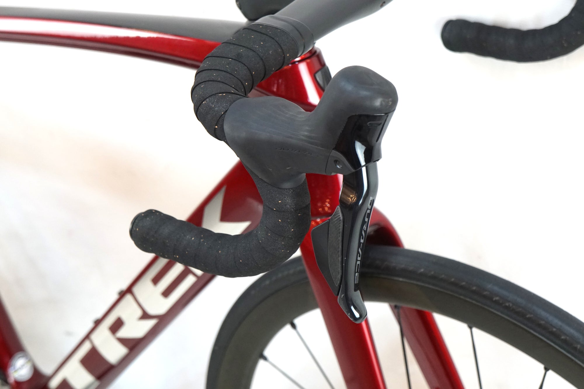 TREK 「トレック」 EMONDA SLR7 DISC 2021年モデル ロードバイク / バイチャリ浦和ベース