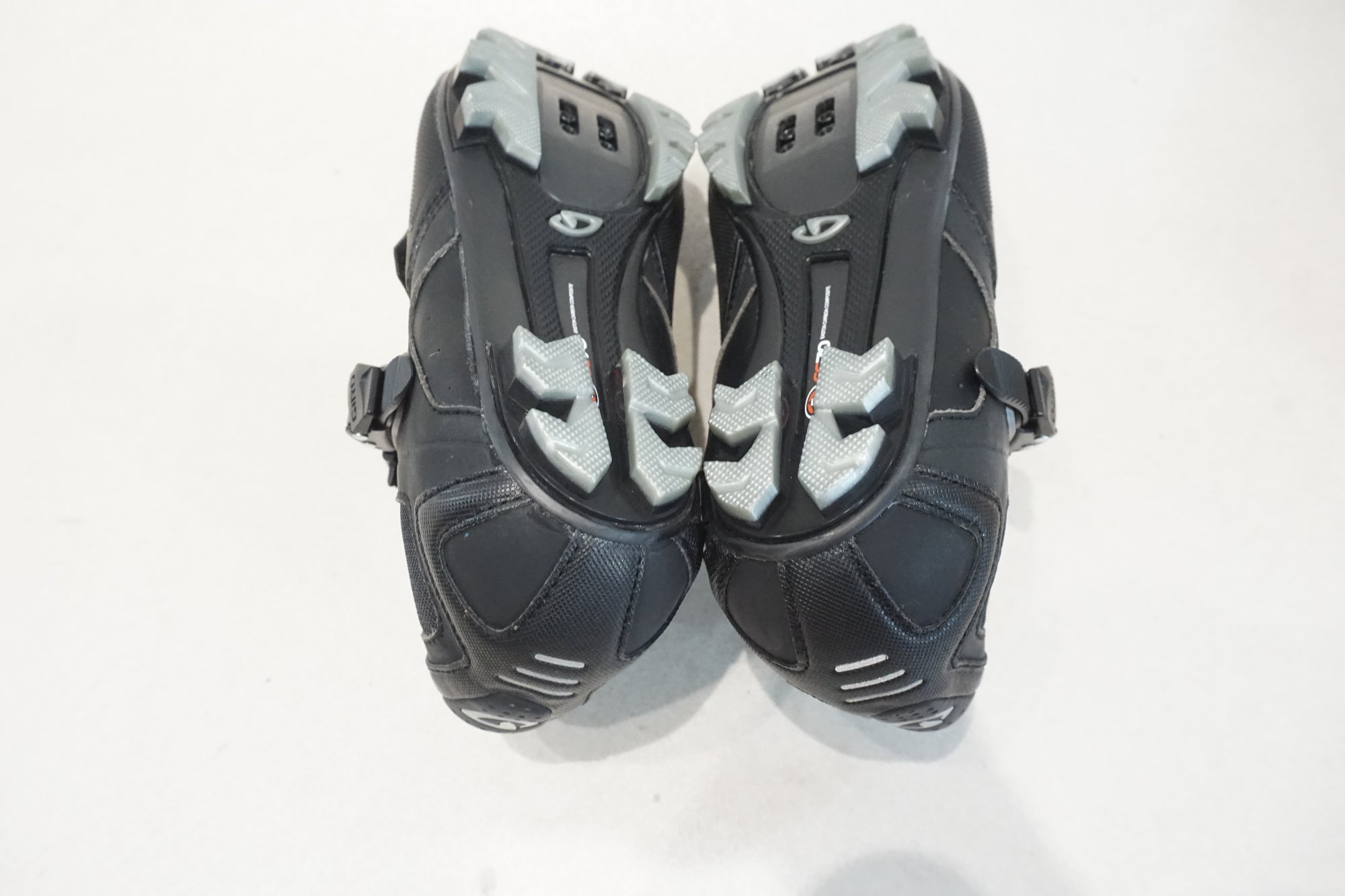 GIRO 「ジロ」 GAUGE HV 26.5cm シューズ / 横浜戸塚店