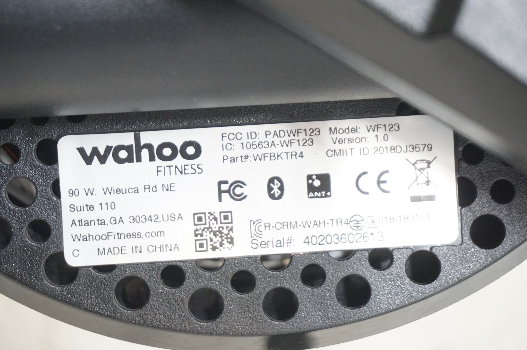 WAHOO 「ワフー」 KICKR CORE スマートトレーナー / 福岡店