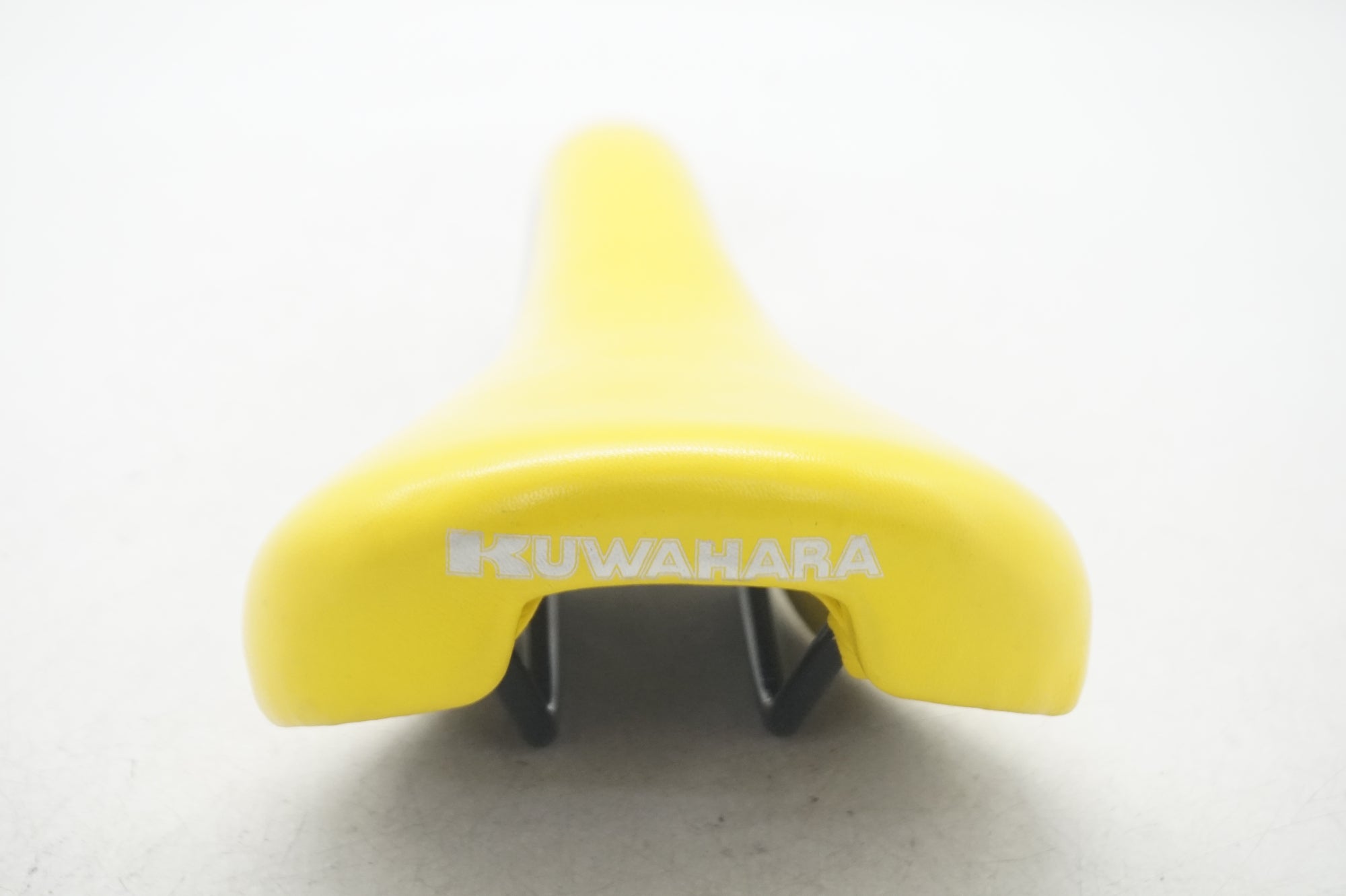 KUWAHARA 「クワハラ」 サドル / 大阪門真店