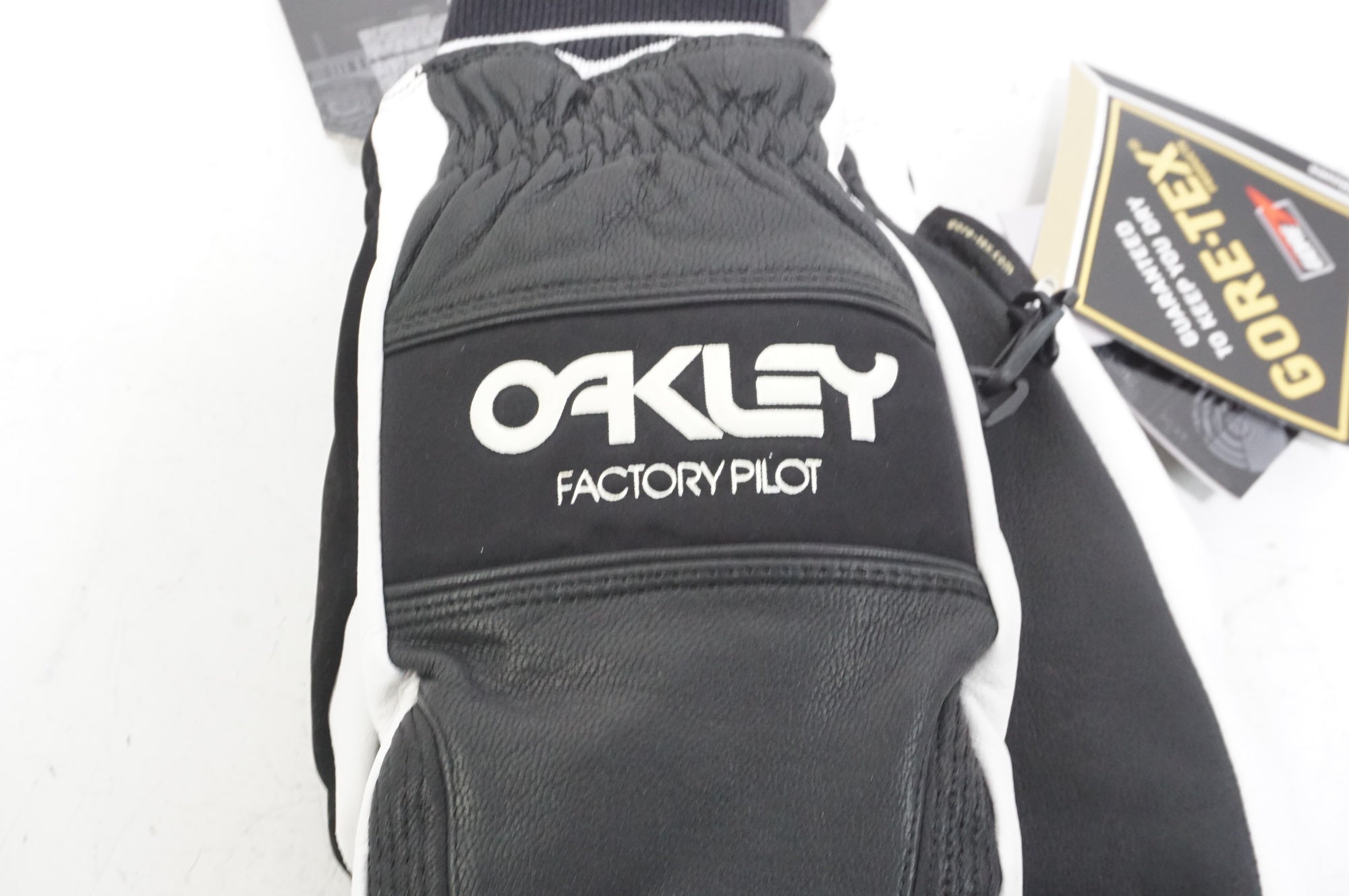 OAKLEY 「オークリー」 FACTORY WINTER MITT Lサイズ グローブ / 中目黒店