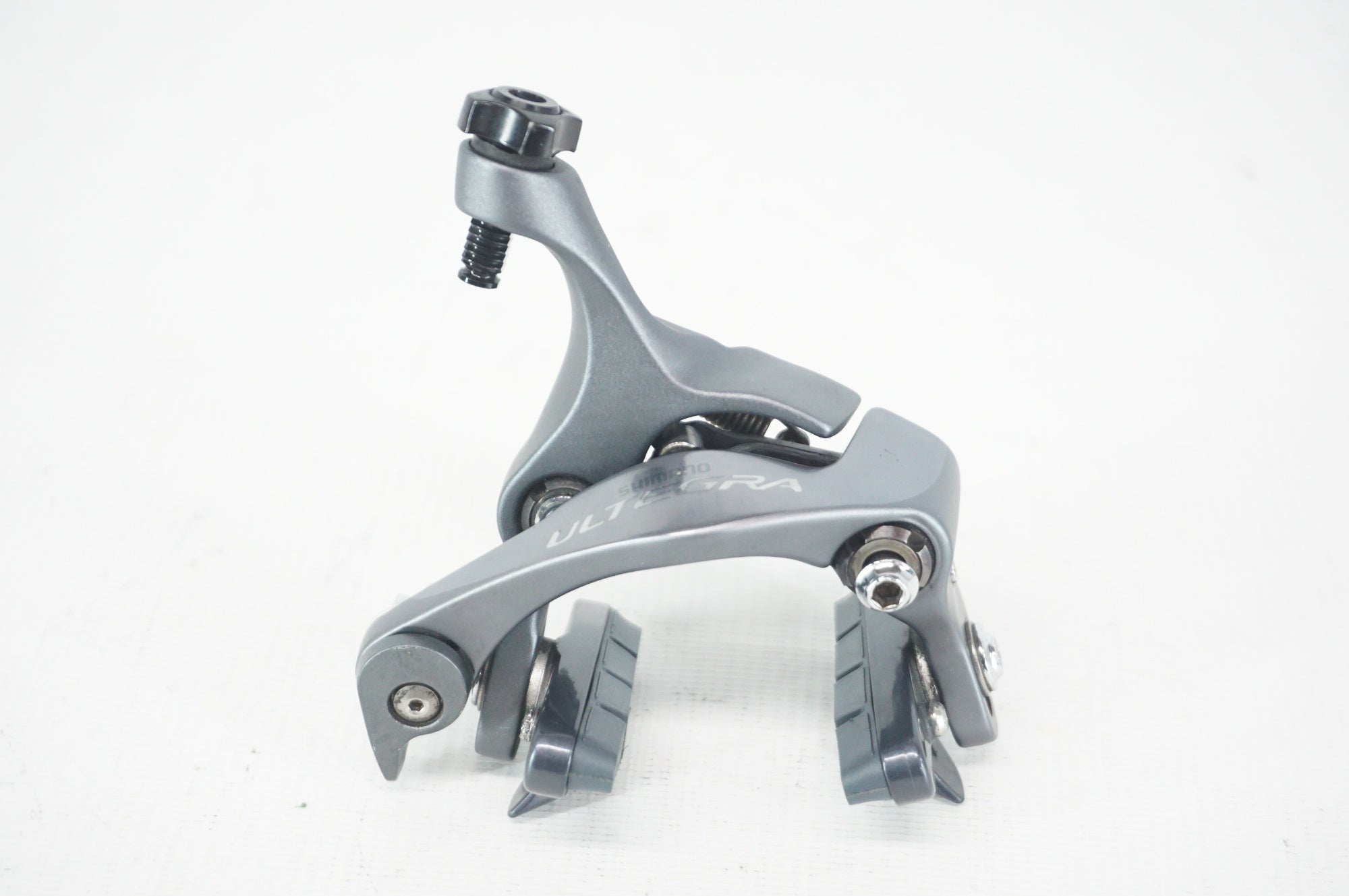 SHIMANO 「シマノ」 ULTEGRA BR-6810-F ダイレクトマウント カーボンシューブレーキ / 阪急塚口店