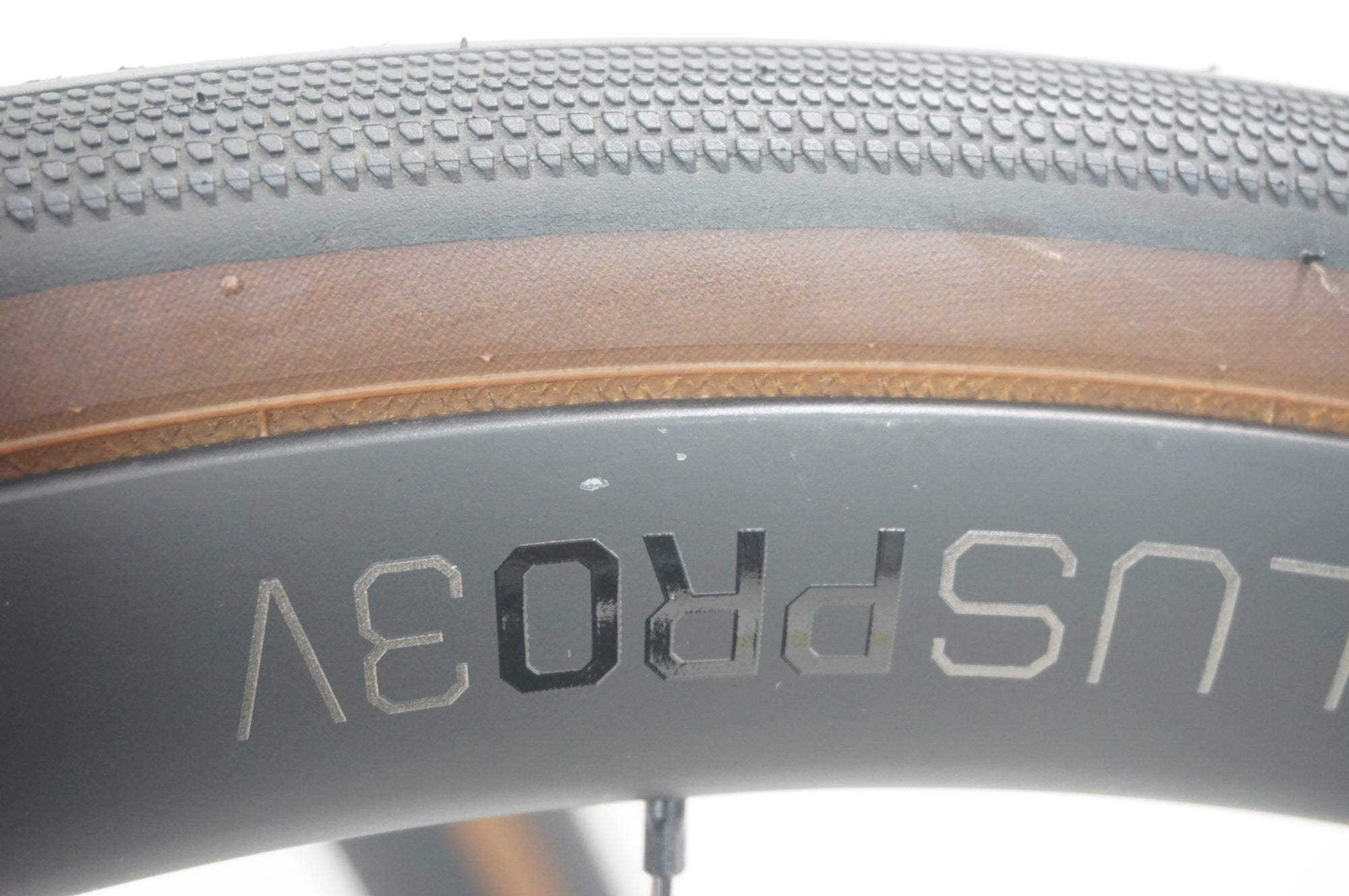 BONTRAGER 「ボントレガー」 AEOLUS PRO 3V TLR シマノ11速 BONTRAGER 「ボントレガー」 AEOLUS PRO 3V TLR シマノ11速
