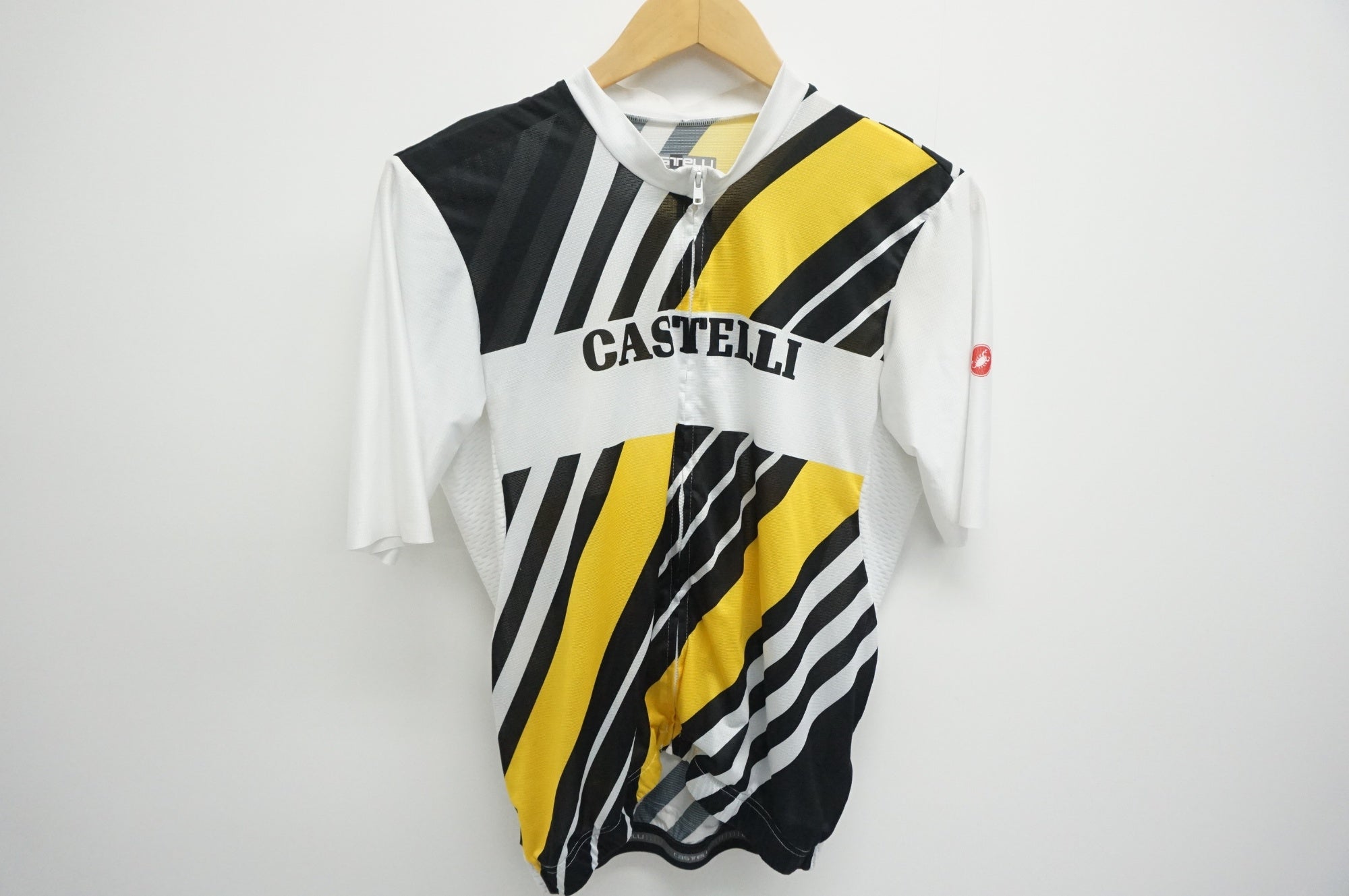 CASTELLI 「カステリ」 HERITAGE L サイズ メンズジャージ / 福岡店