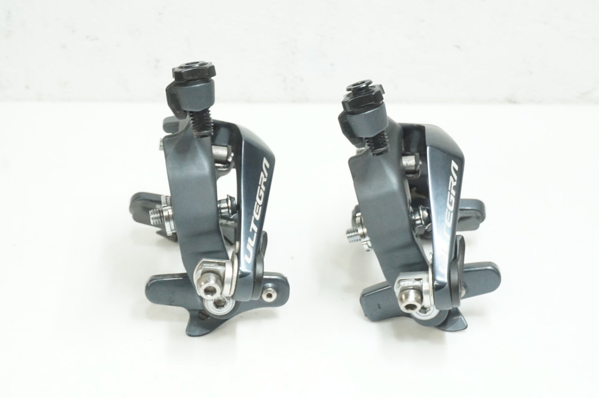 Shimano Ultegra BR R8010 ダイレクトマウント Shimano Ultegra BR-R8010-F BR-R8010-R Direct-Mount Front & Rear