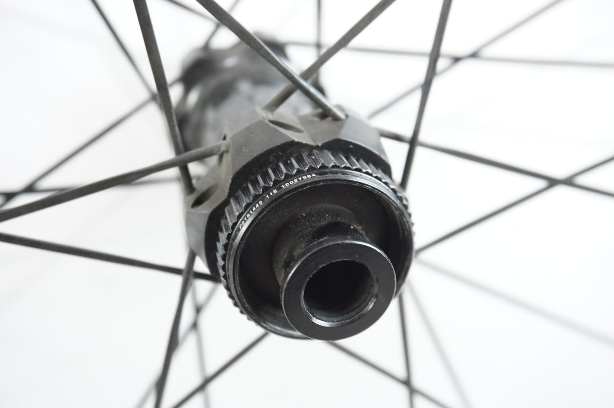 今ならほぼ即納！ BONTRAGER シマノ11速 DISC 37 PRO AEOLUS 「ボントレガー」 パーツ