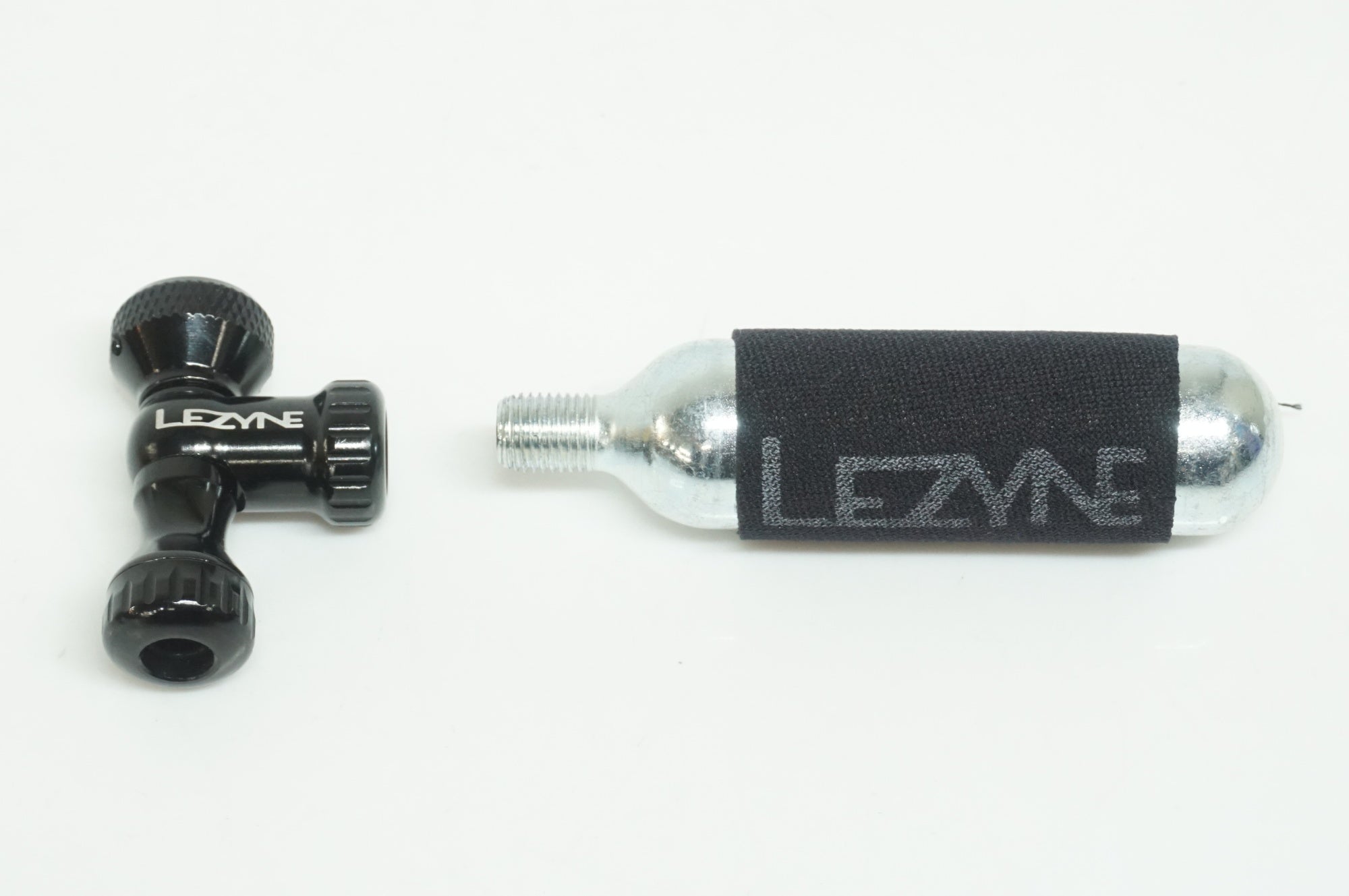 LEZYNE 「レザイン」 CO2ボンベ インフレーターセット / 大宮店