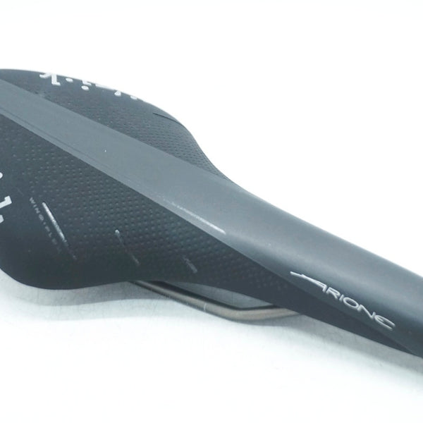FIZIK 「フィジーク」 ARIONE R3 サドル / 大阪門真店 ｜ バイチャリ