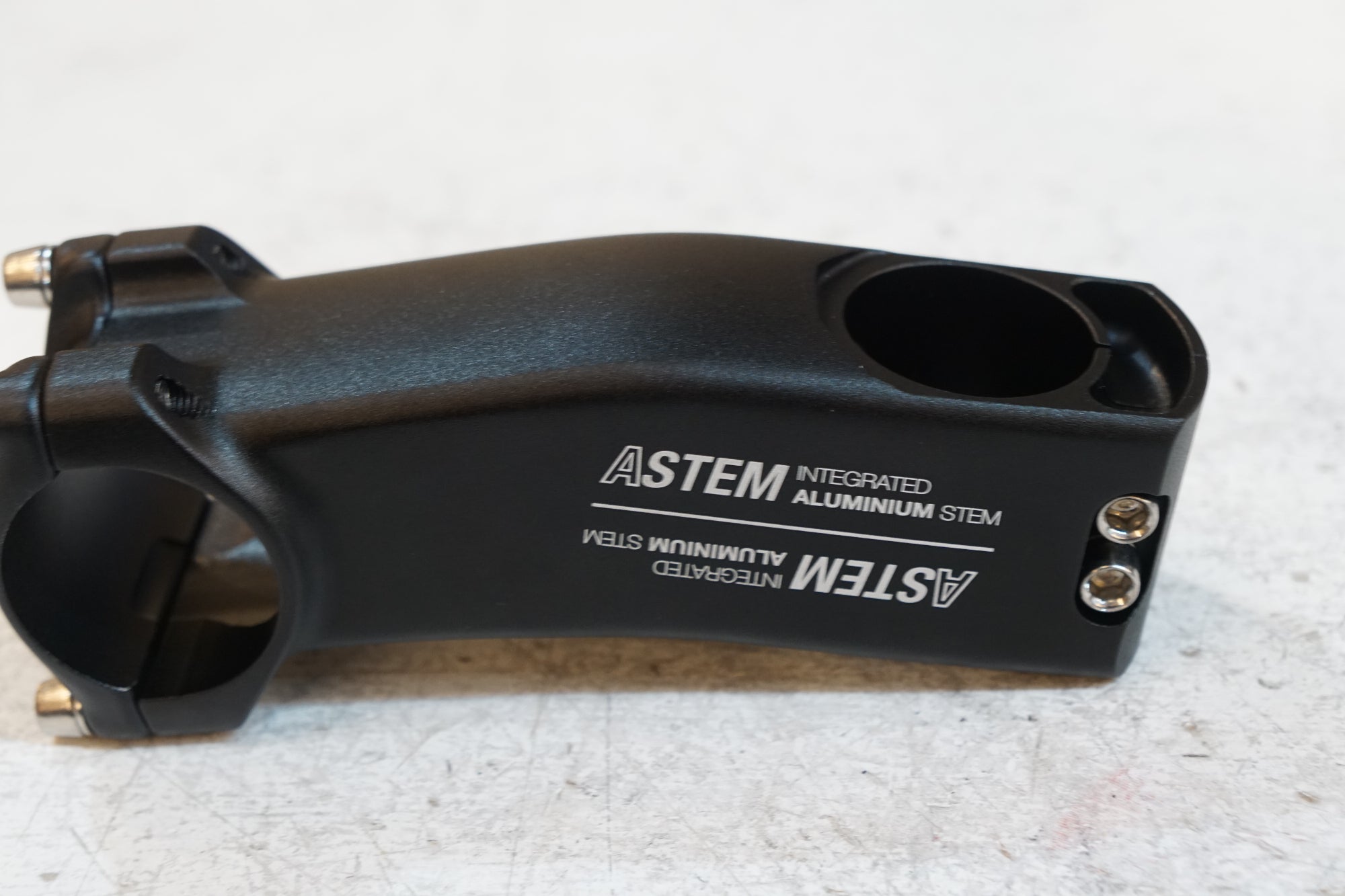 LOOK 「ルック」 A-STEM φ31.8 90mm ステム / バイチャリ浦和ベース