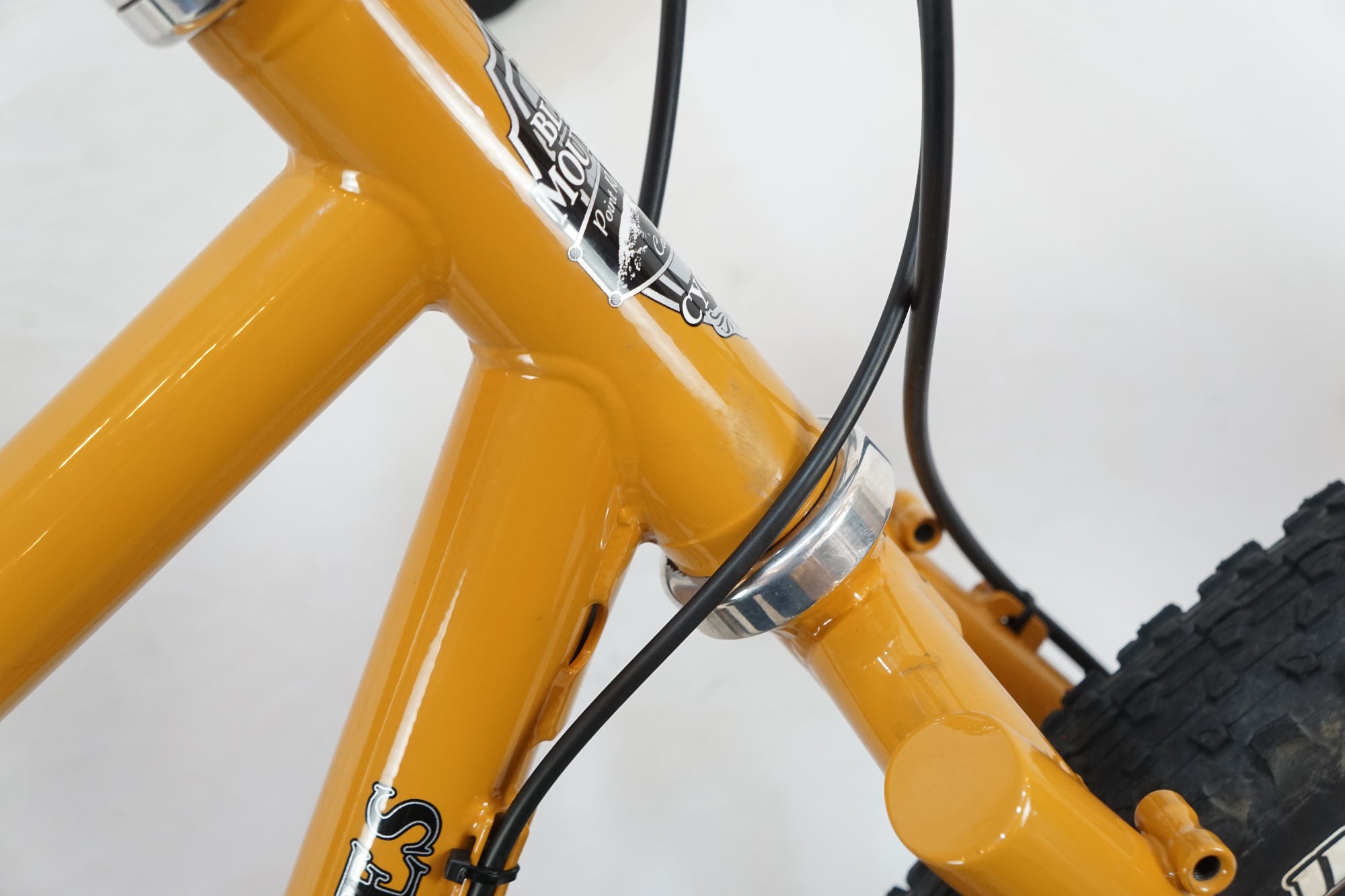 BLACK MOUNTAIN CYCLES 「ブラック マウンテン サイクルズ」 LA CABRA 2023年モデル ロードバイク / バイチャリ浦和ベース