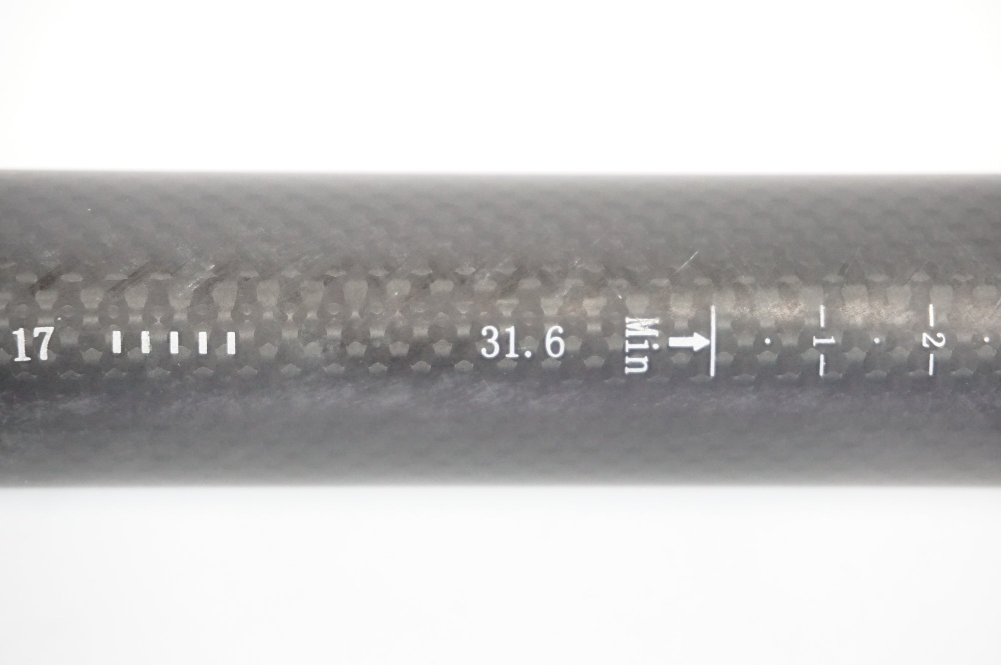 DIXNA 「ディズナ」  φ31.6 300mm カーボン シートポスト / 宇都宮店