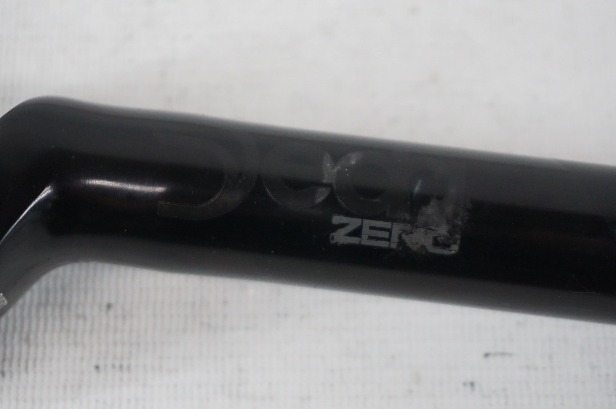 DEDA 「デダ」 ZERO2 φ27.2 350mm シートポスト / 阪急塚口店