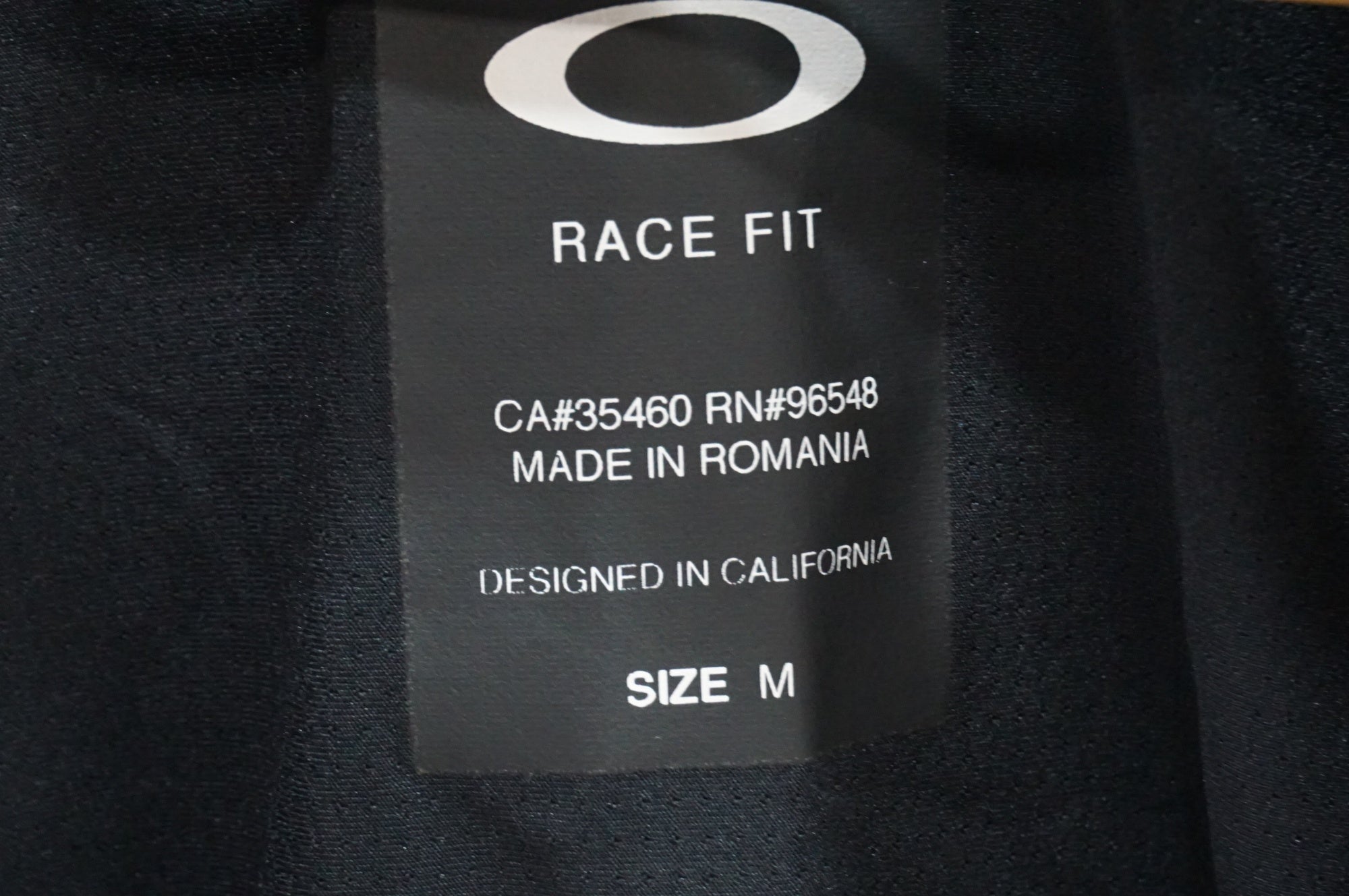 OAKLEY 「オークリー」 Mサイズ ウインドブレーカー / 大宮店