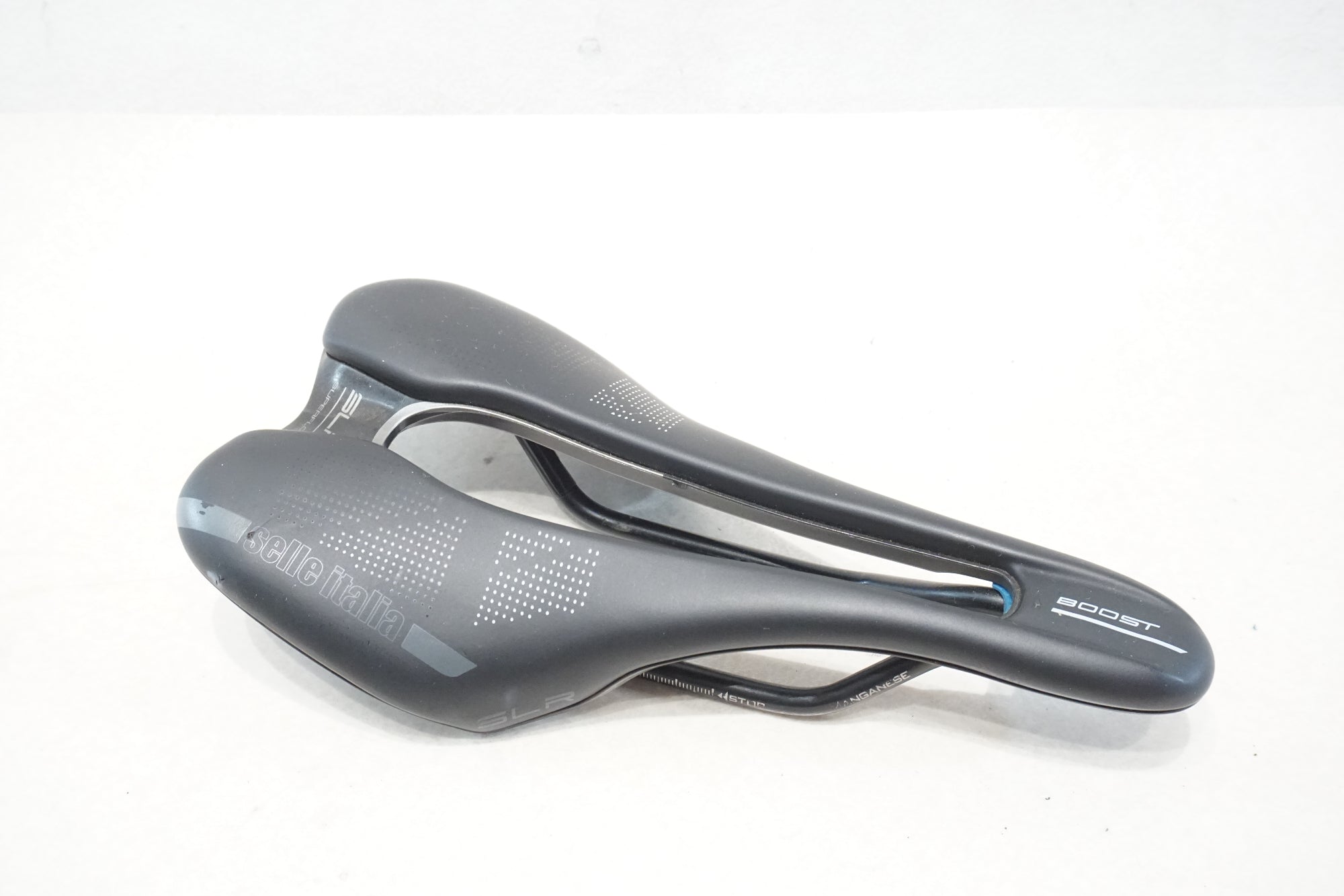 SELLE ITALIA 「セライタリア」 SLR BOOST TM MANGANESEレール サドル / 横浜戸塚店