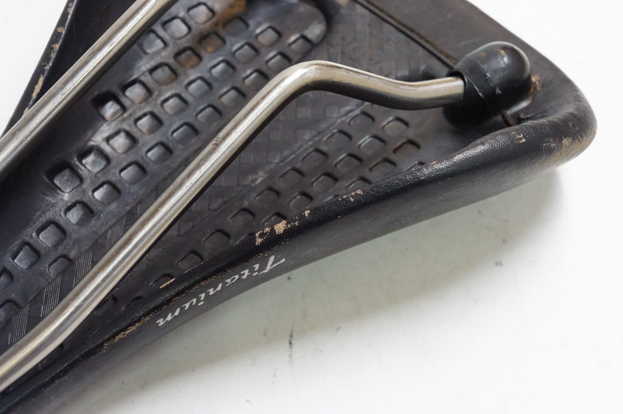SELLE ITALIA 「セライタリア」 FLITE TITANIUM サドル / 熊谷