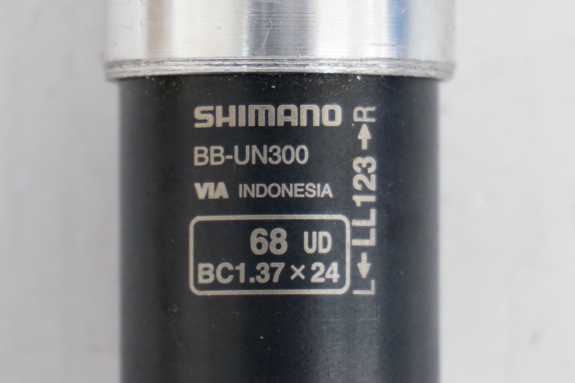 SHIMANO 「シマノ」 BB-UN300 ボトムブラケット / 浜松店
