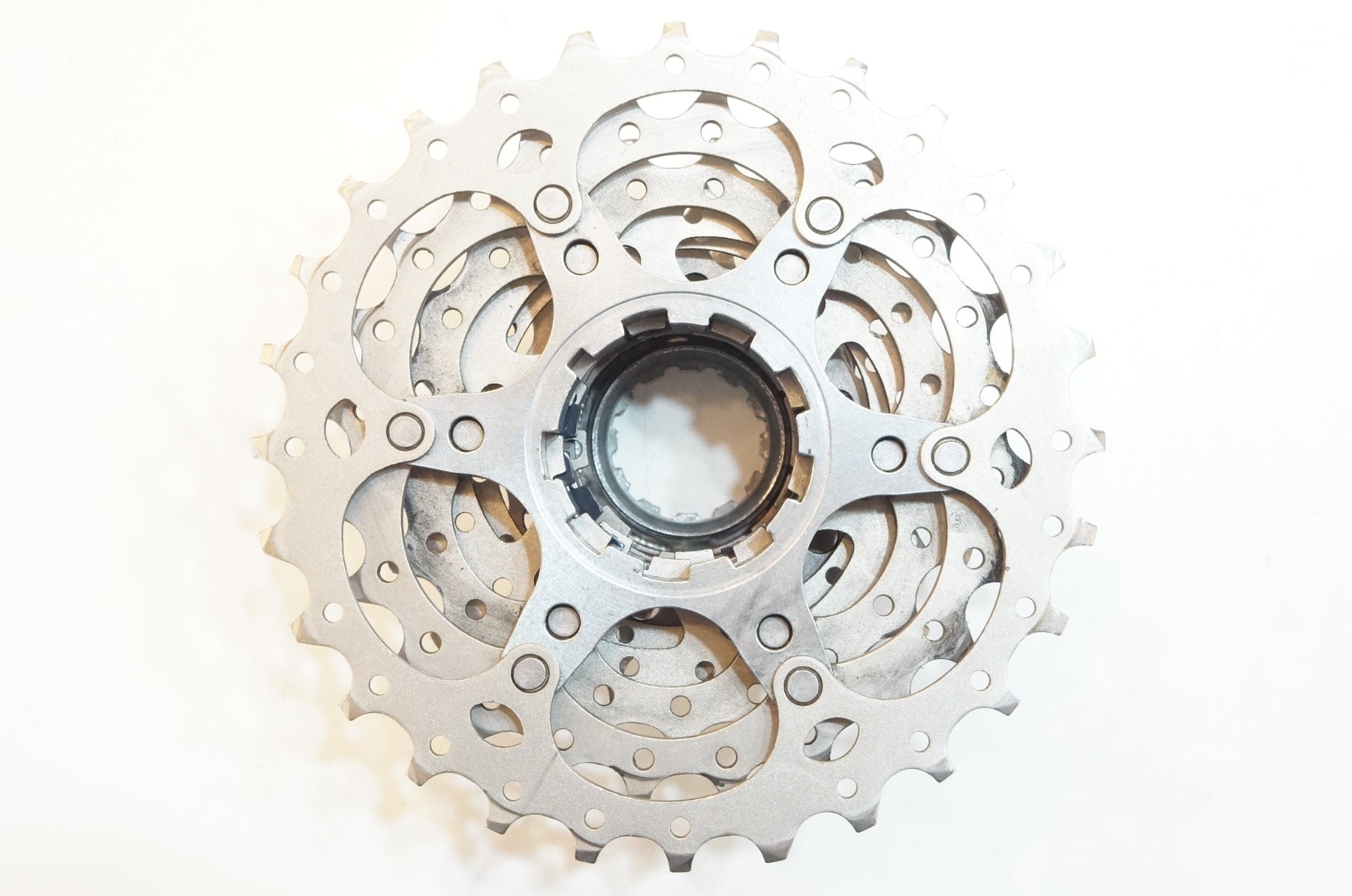 SHIMANO 「シマノ」 ULTEGRA CS-6700 11-28T スプロケット / 浦和