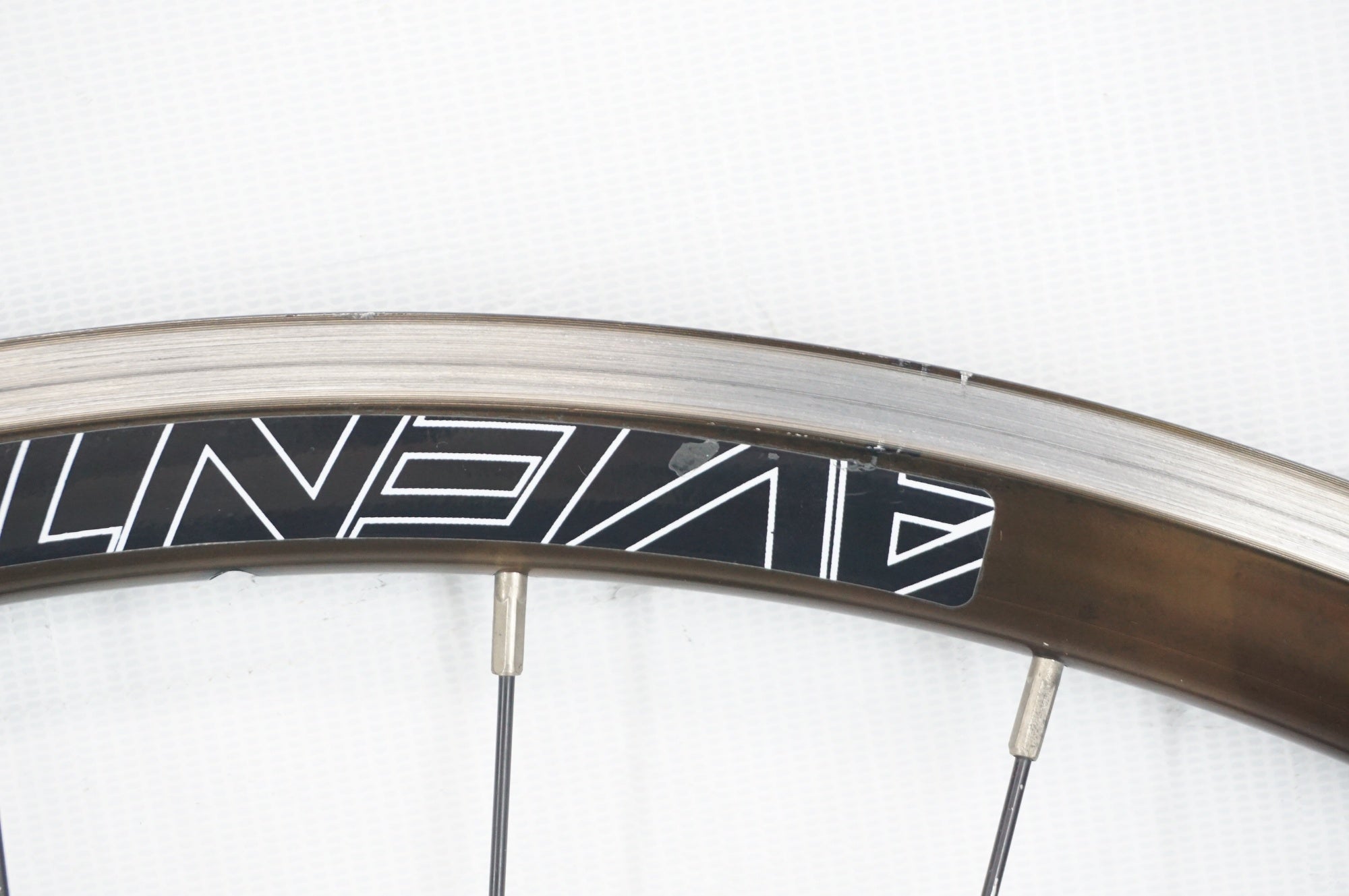 AVENTON 「アヴェントン」 シングル 純正ホイールセット / 阪急塚口店