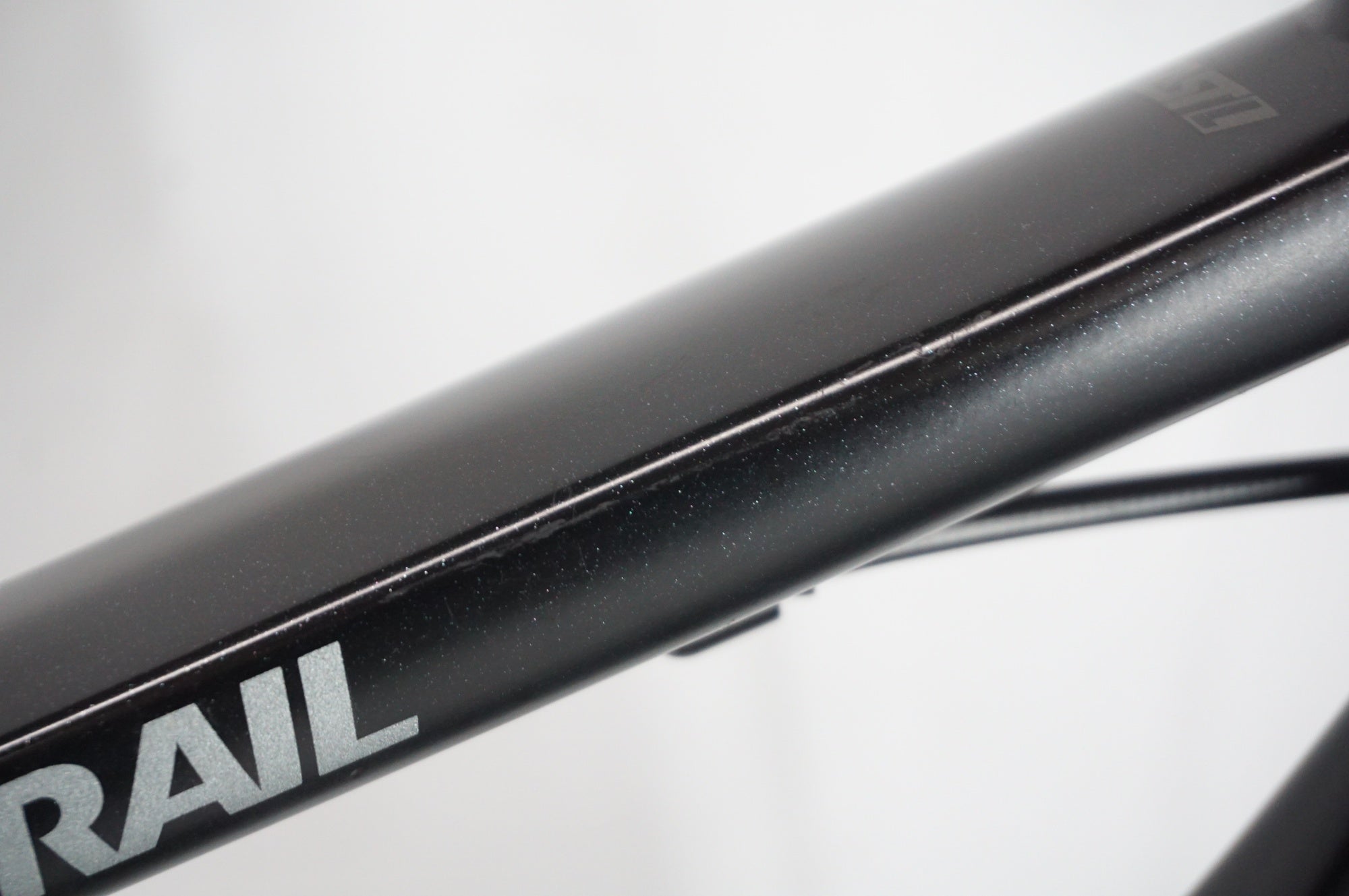 KHODAABLOOM 「コーダブルーム」 RAIL 700 2021年モデル クロスバイク / 阪急塚口店