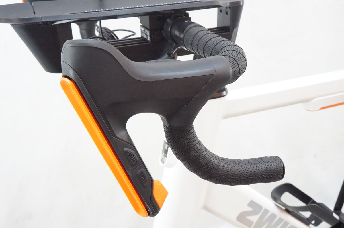 WAHOO 「ワフー」 ZWIFT RIDE WITH KICKR CORE2 スマートトレーナー / 浦和ベース
