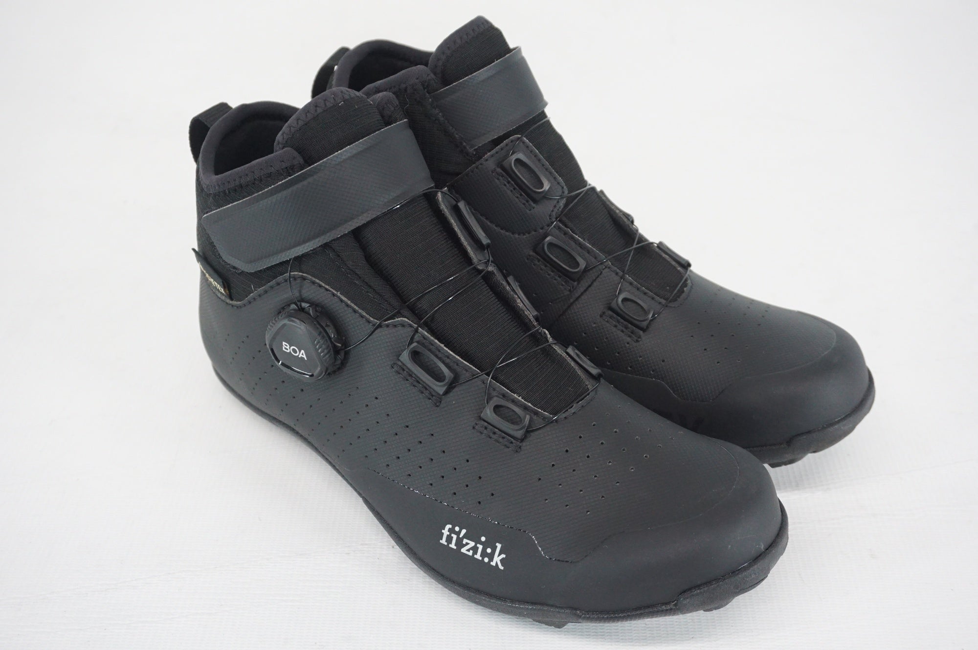 FIZIK 「フィジーク」 TERRA ARTICA GTX 27.7cm シューズ / 阪急塚口店