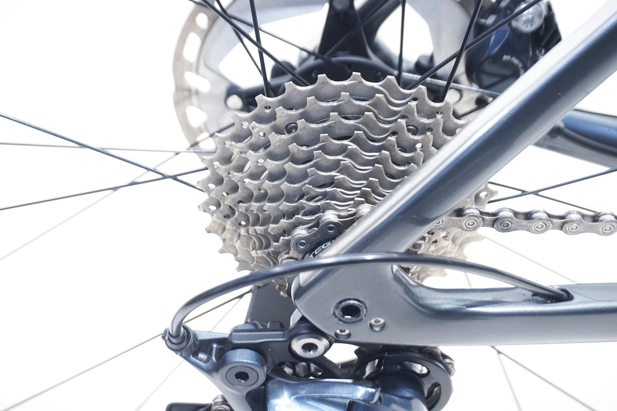 TREK 「トレック」 EMONDA SL6  2023年モデル ロードバイク / 大阪門真店
