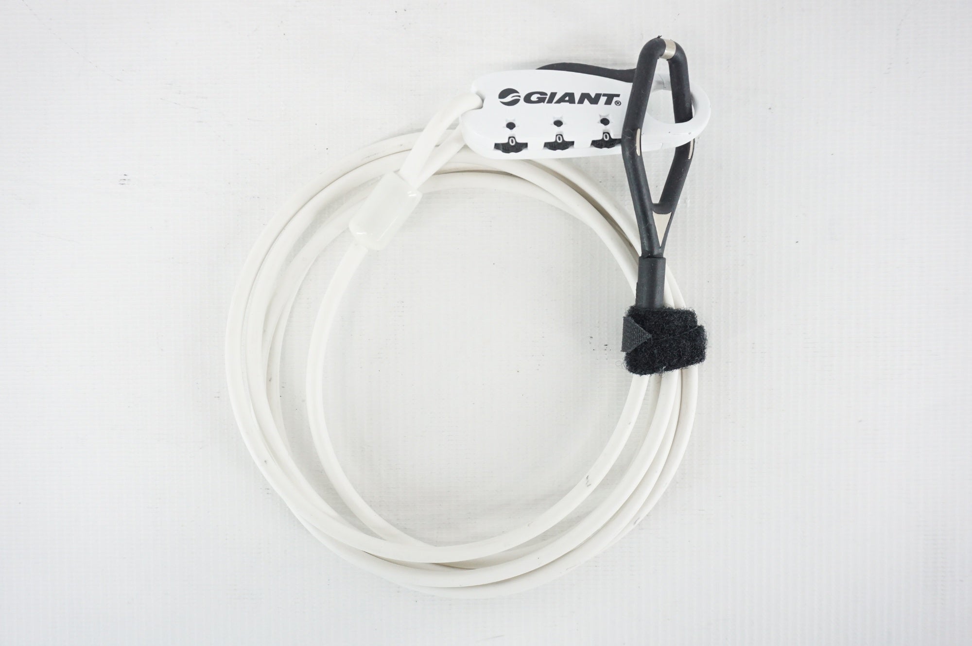 GIANT 「ジャイアント」 ワイヤーロック / 阪急塚口店