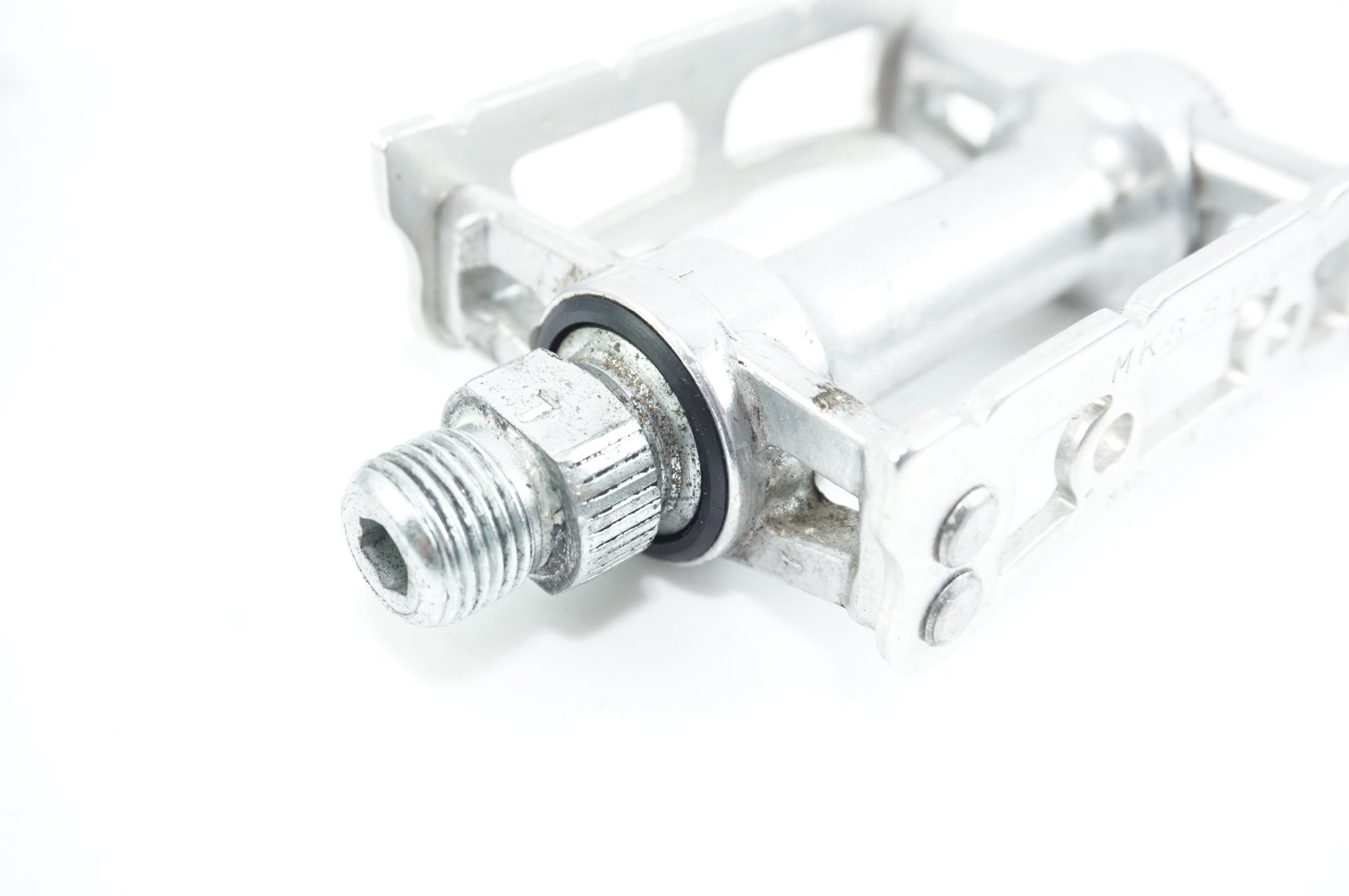 MKS 「ミカシマ」 SYLVAN TRACK フラットペダル / 中目黒店