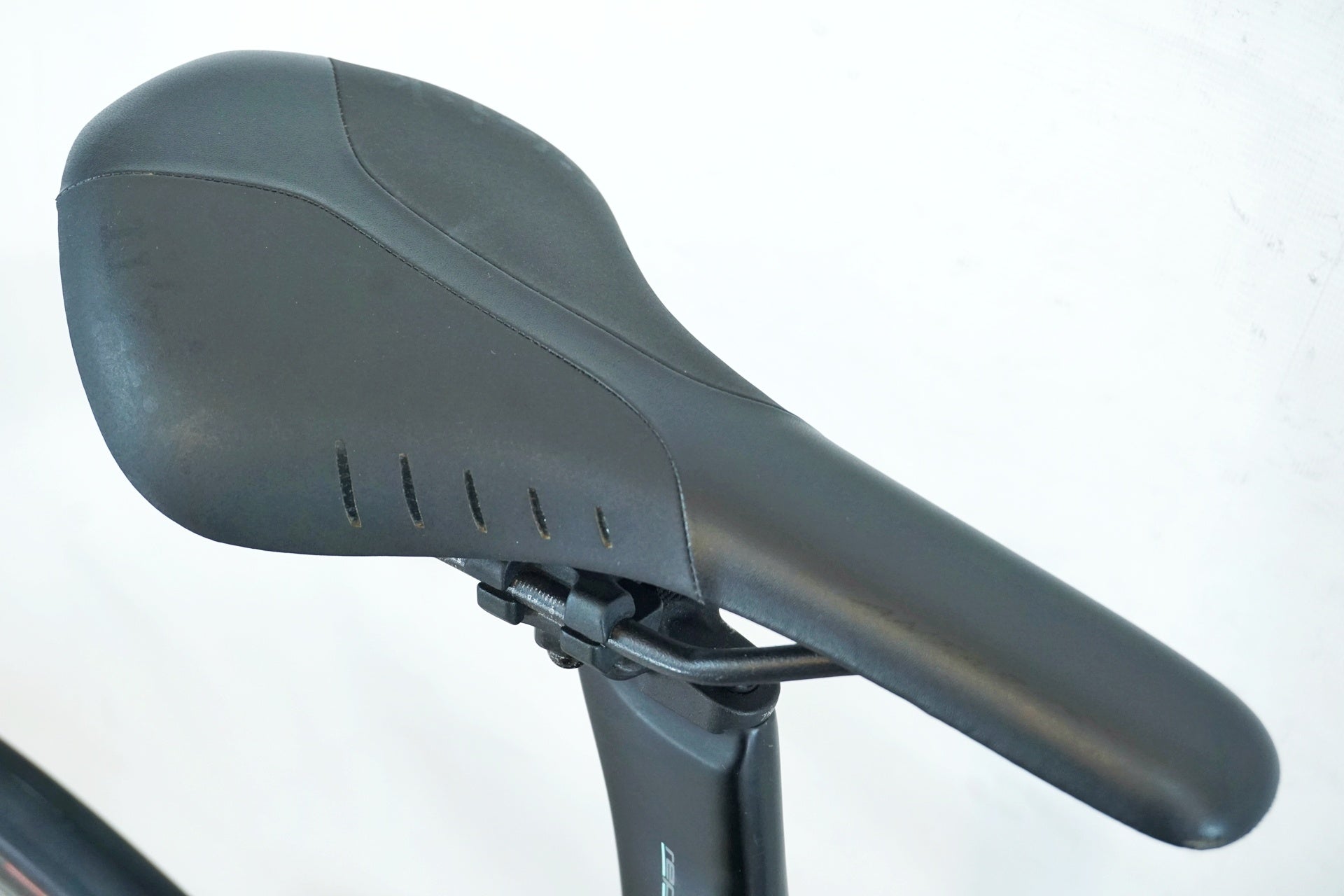 BIANCHI 「ビアンキ」 OLTRE XR3 105 DISC 2021年モデル ロードバイク / 有明ガーデン店