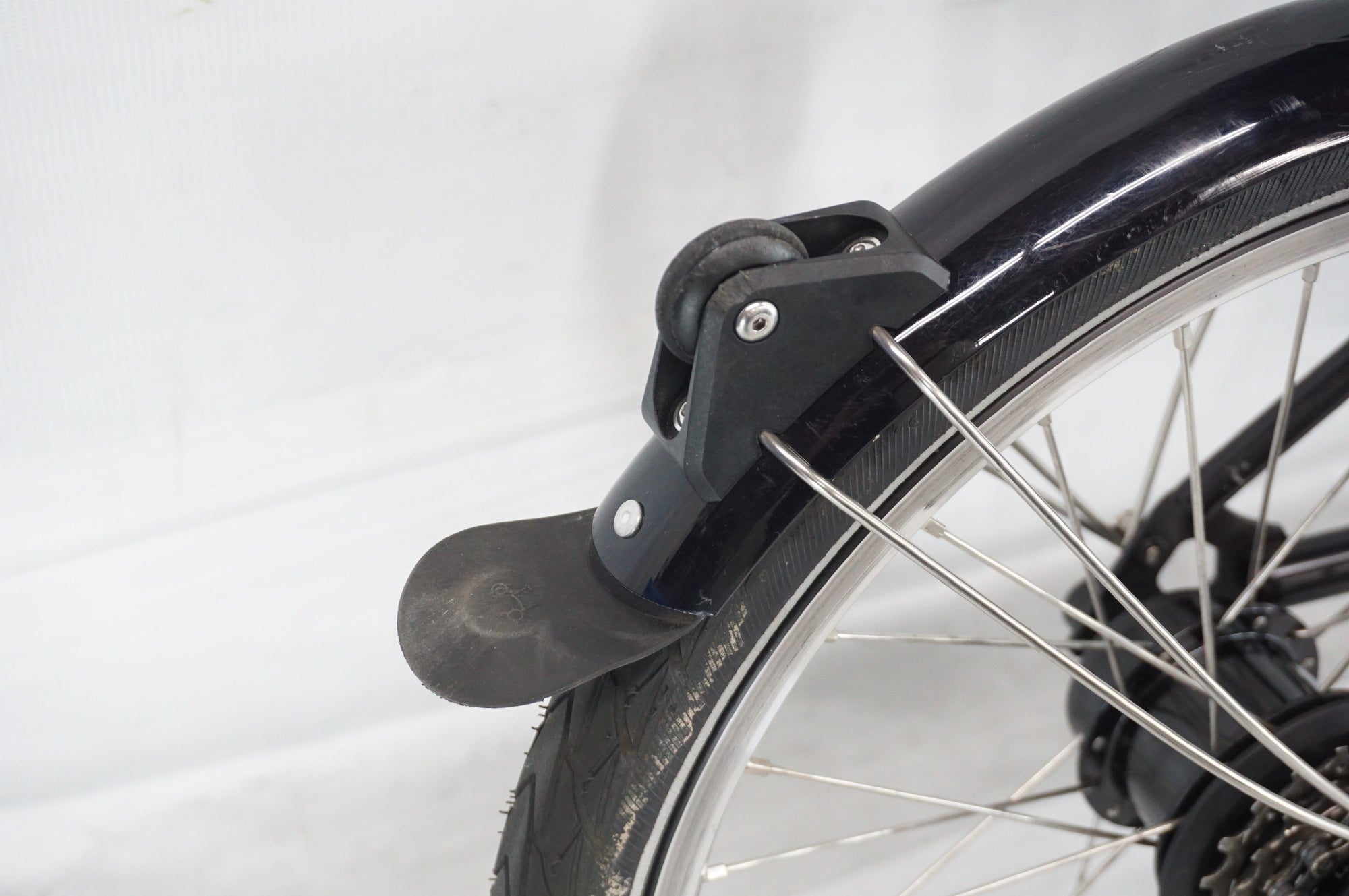 BROMPTON 「ブロンプトン」 C LINE EXPLORE LOW SLL 12S 2025年モデル 16インチ 折り畳み自転車 / 阪急塚口店