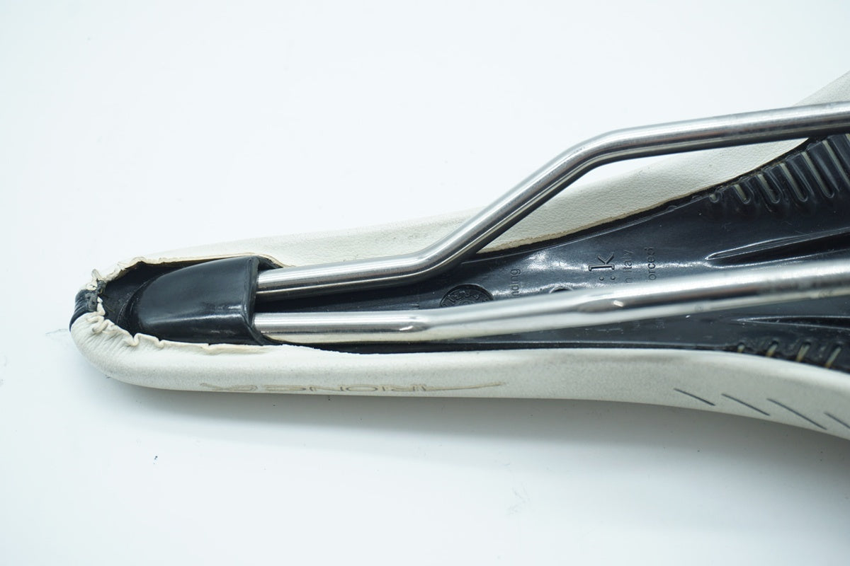 FIZIK「フィジーク」 ARIONE CX KIUM サドル/ 京都西院店