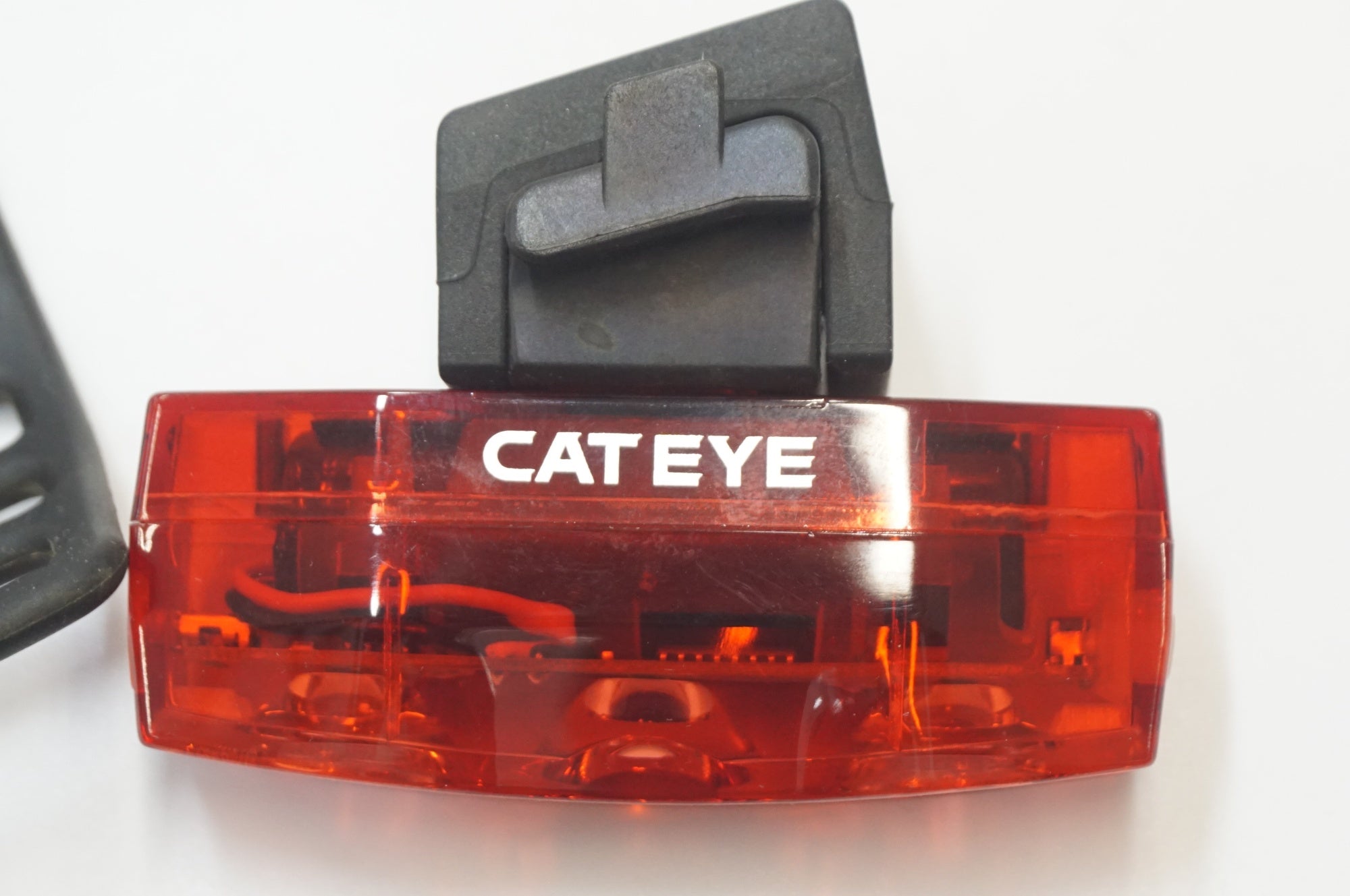 CATEYE 「キャットアイ」 TL-LD810 リアライト / 福岡店